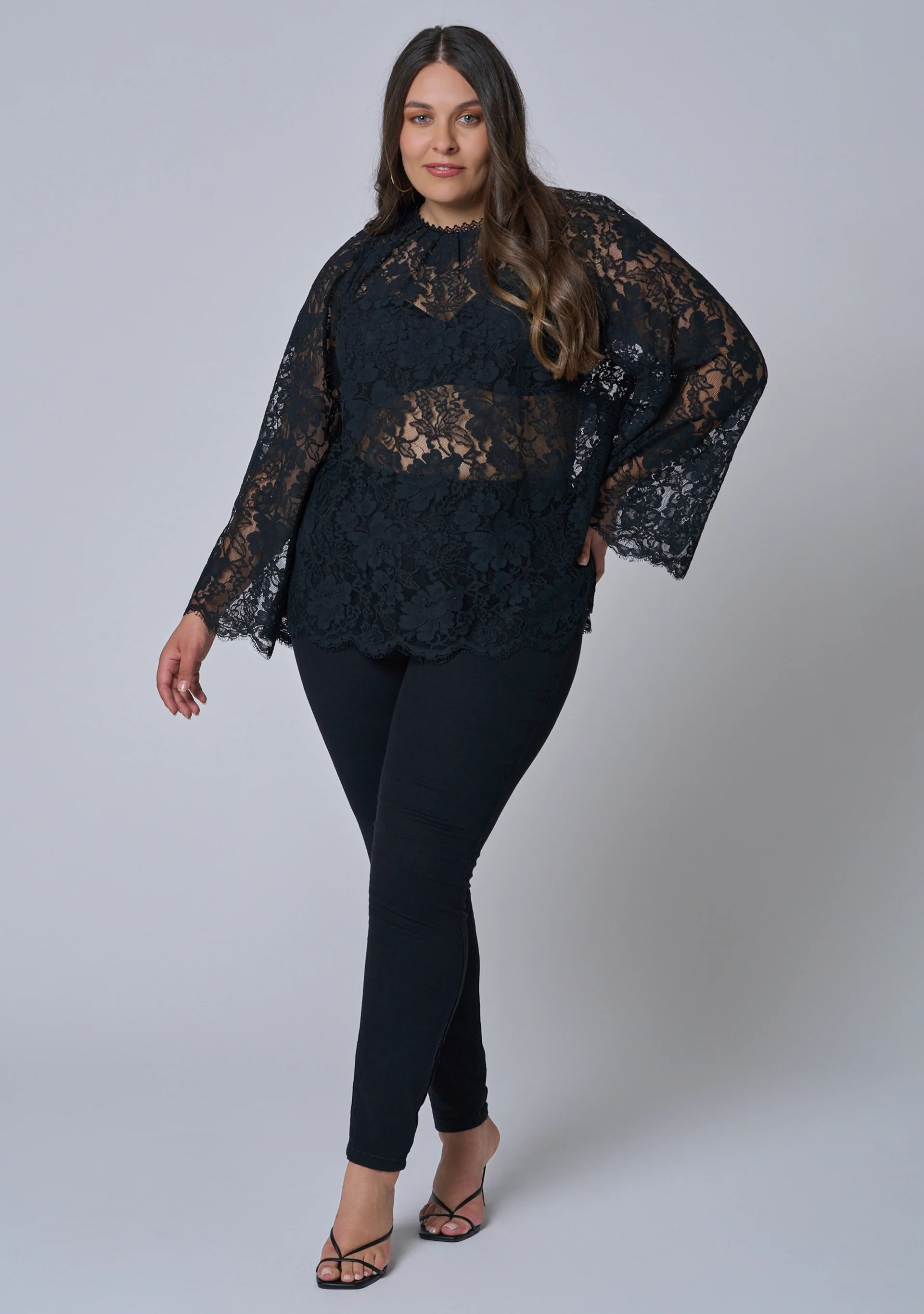 Avaunt Lace Top - Image 2