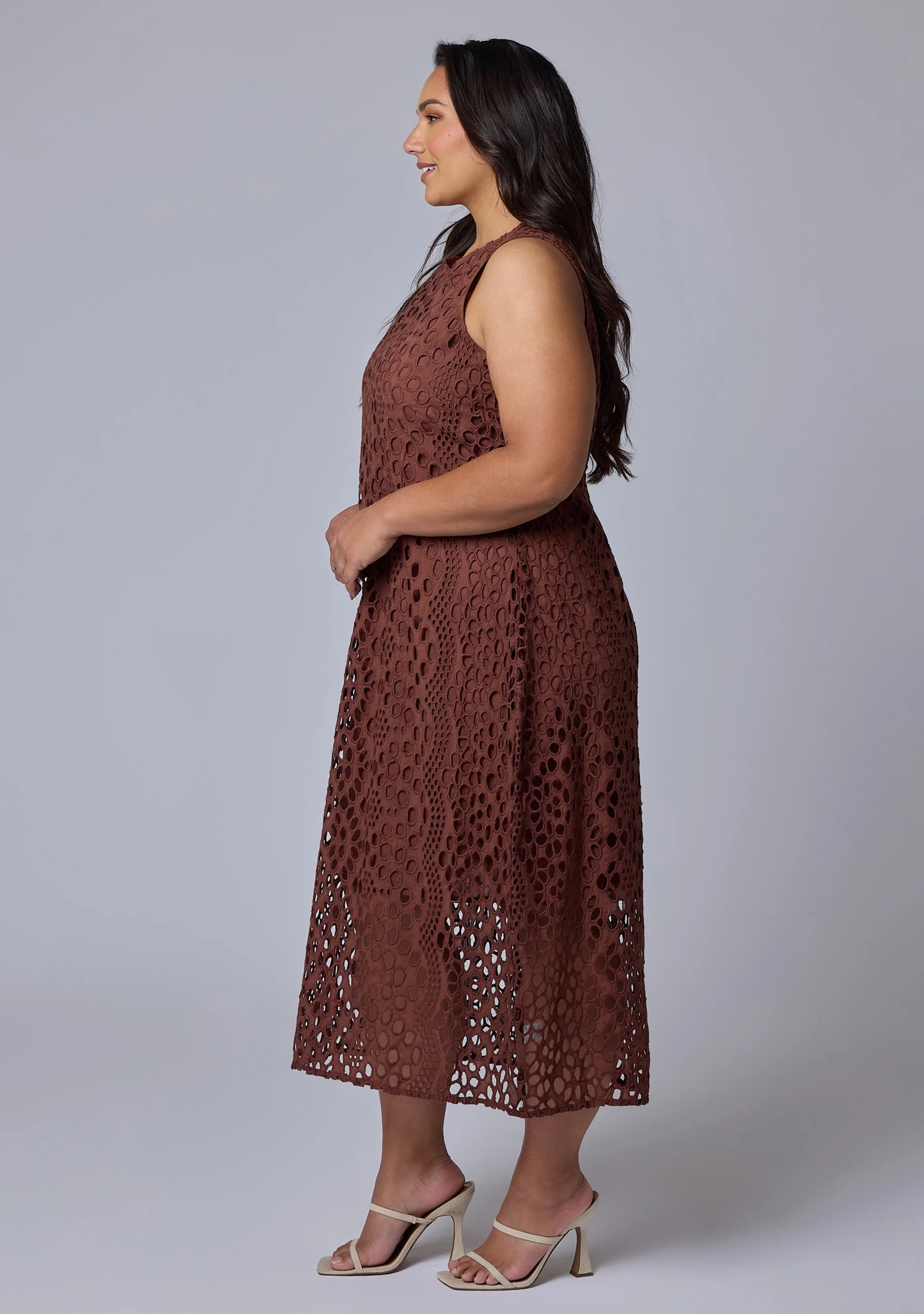 Briony Broderie Midi Dress - Image 4