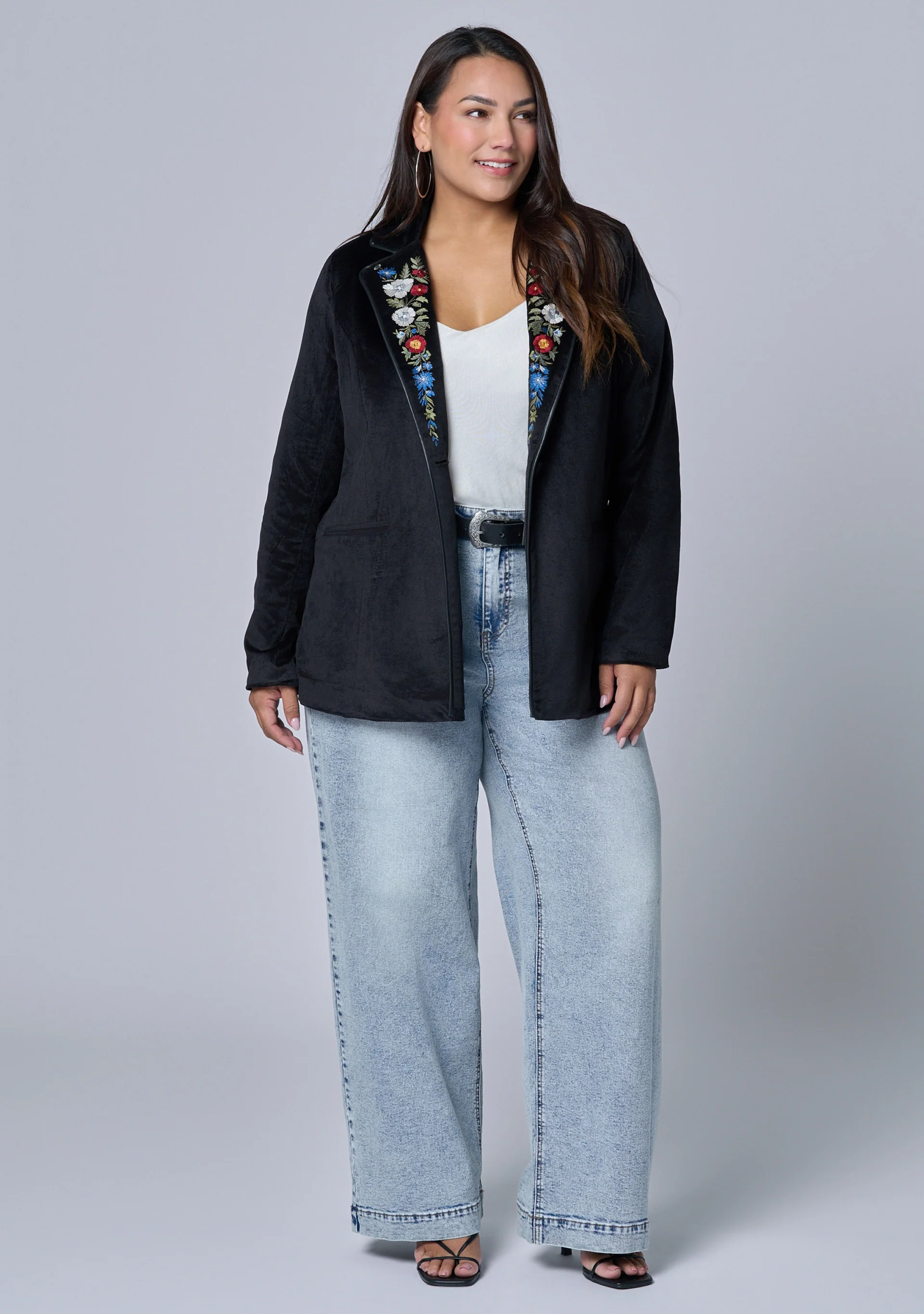 Dreamscape Velvet Blazer - Image 2