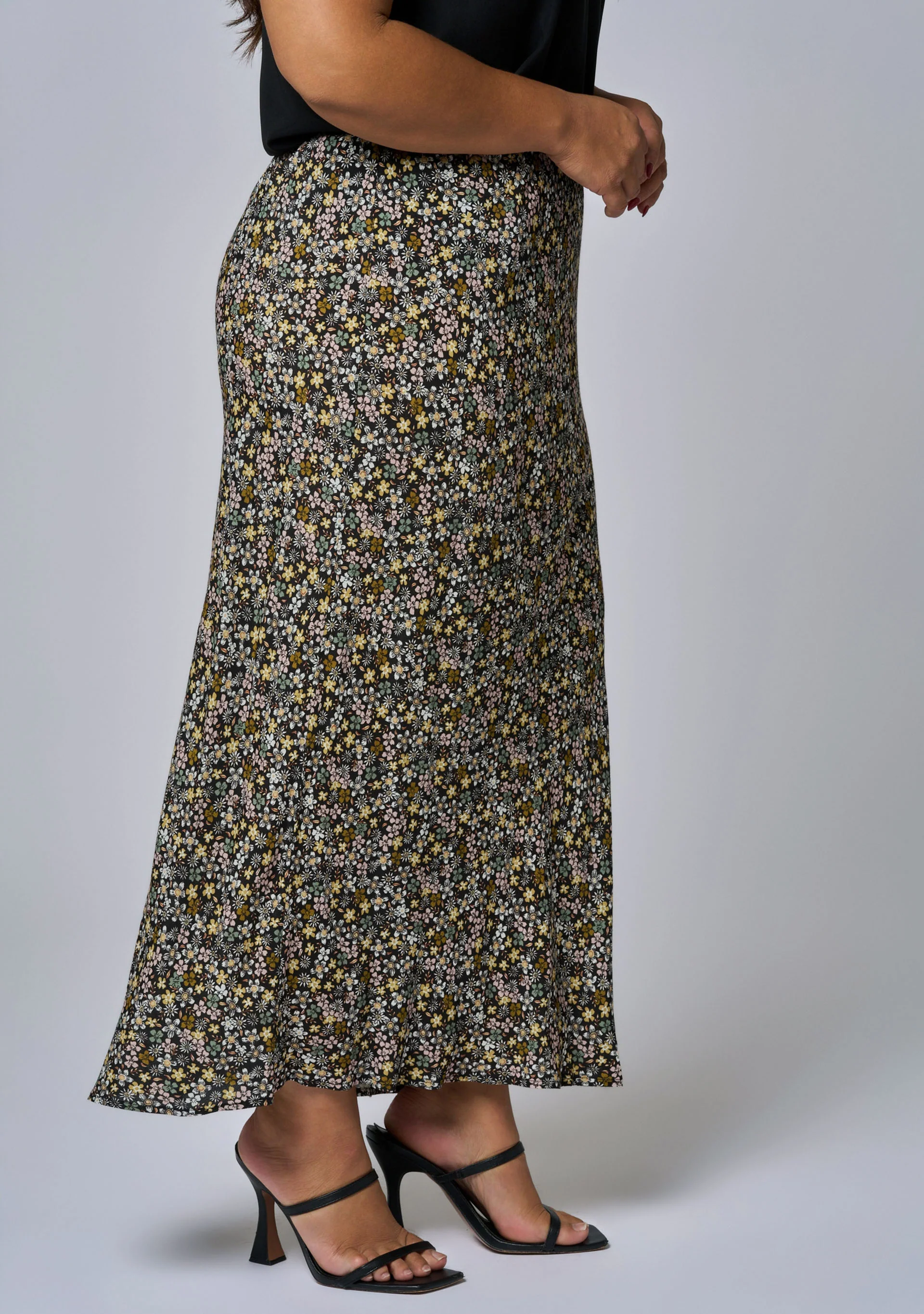 Emily Printed Midi Skirt - Image 4