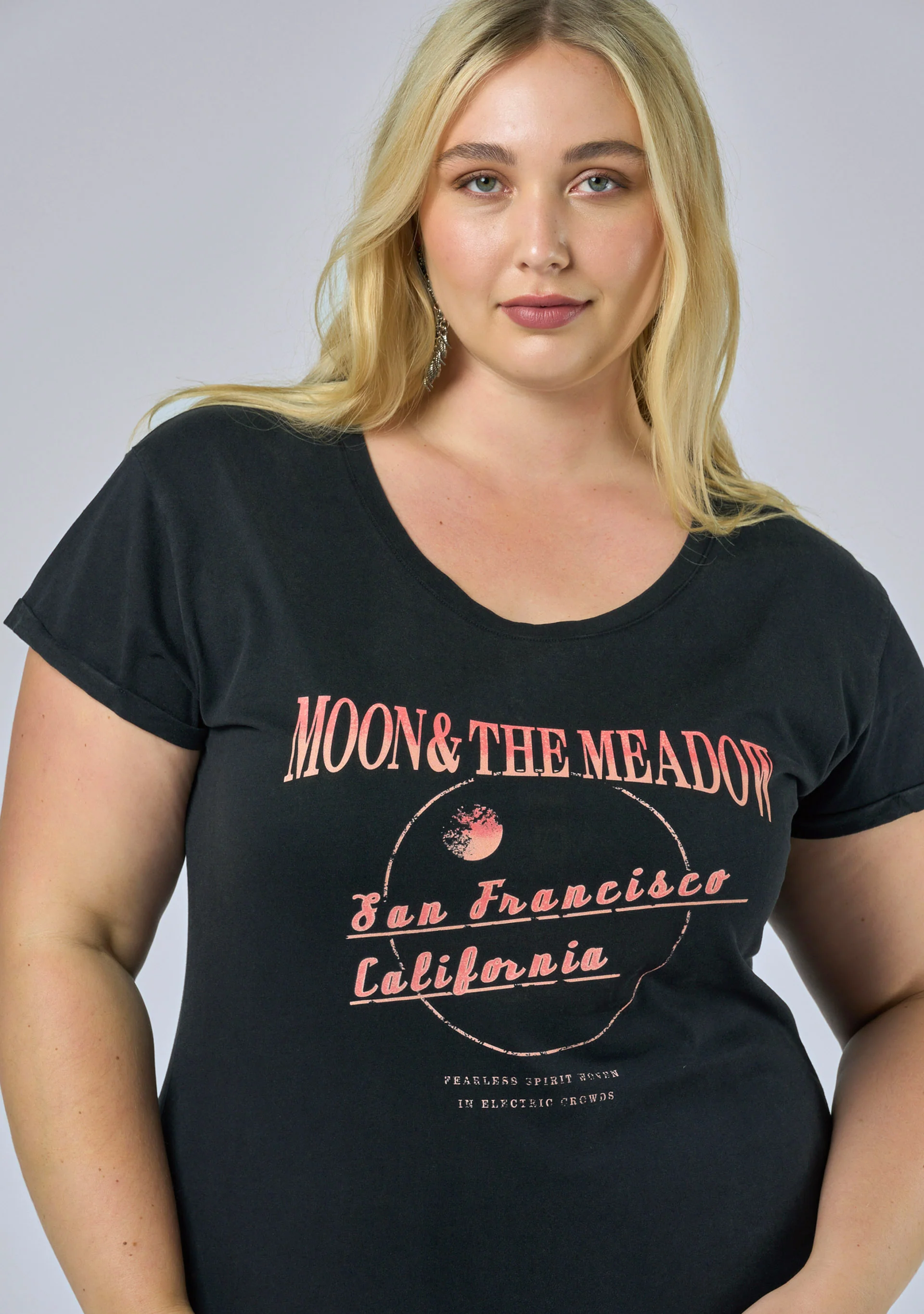 Go Your Own Way Tee - Image 7