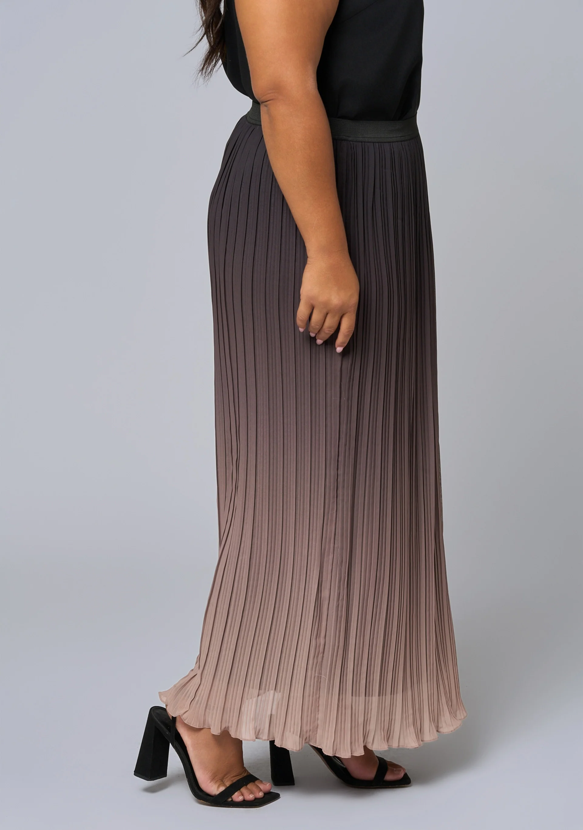 Heartthrob Maxi Skirt - Image 5