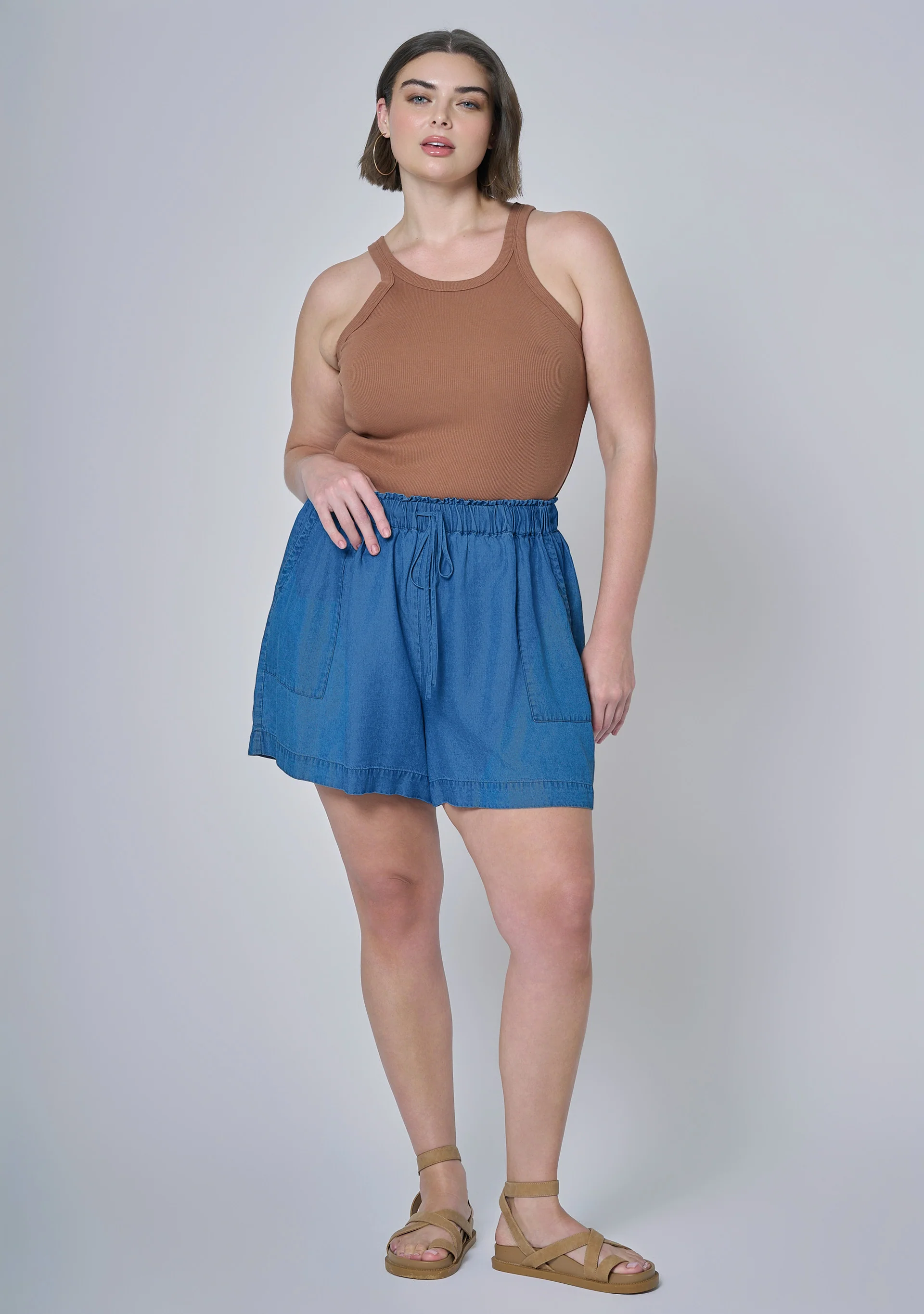 Jadie Chambray Shorts - Image 4
