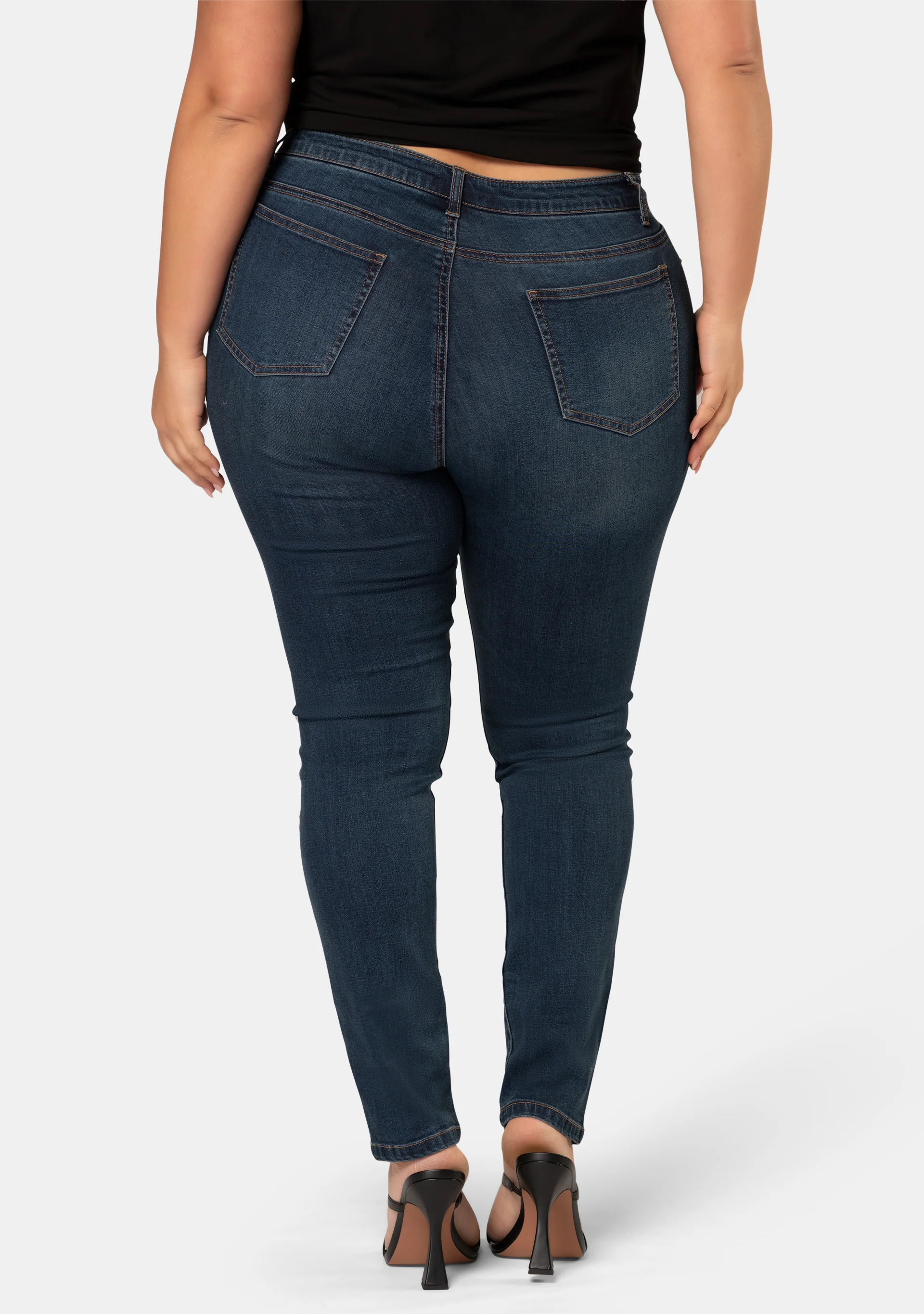 Kylie Curve Skinny Jeans - Image 5