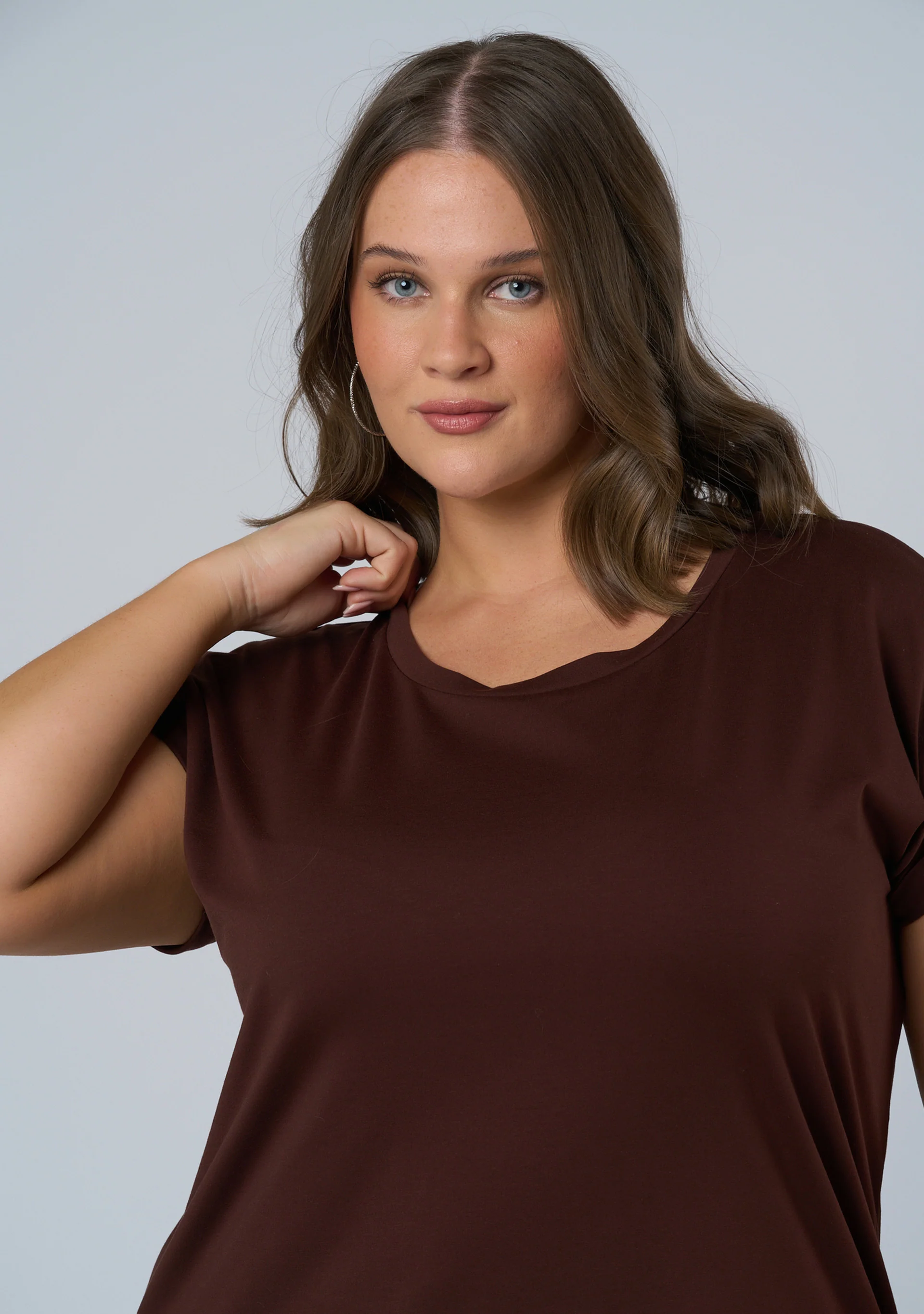 Lauren Longline Tee - Image 6