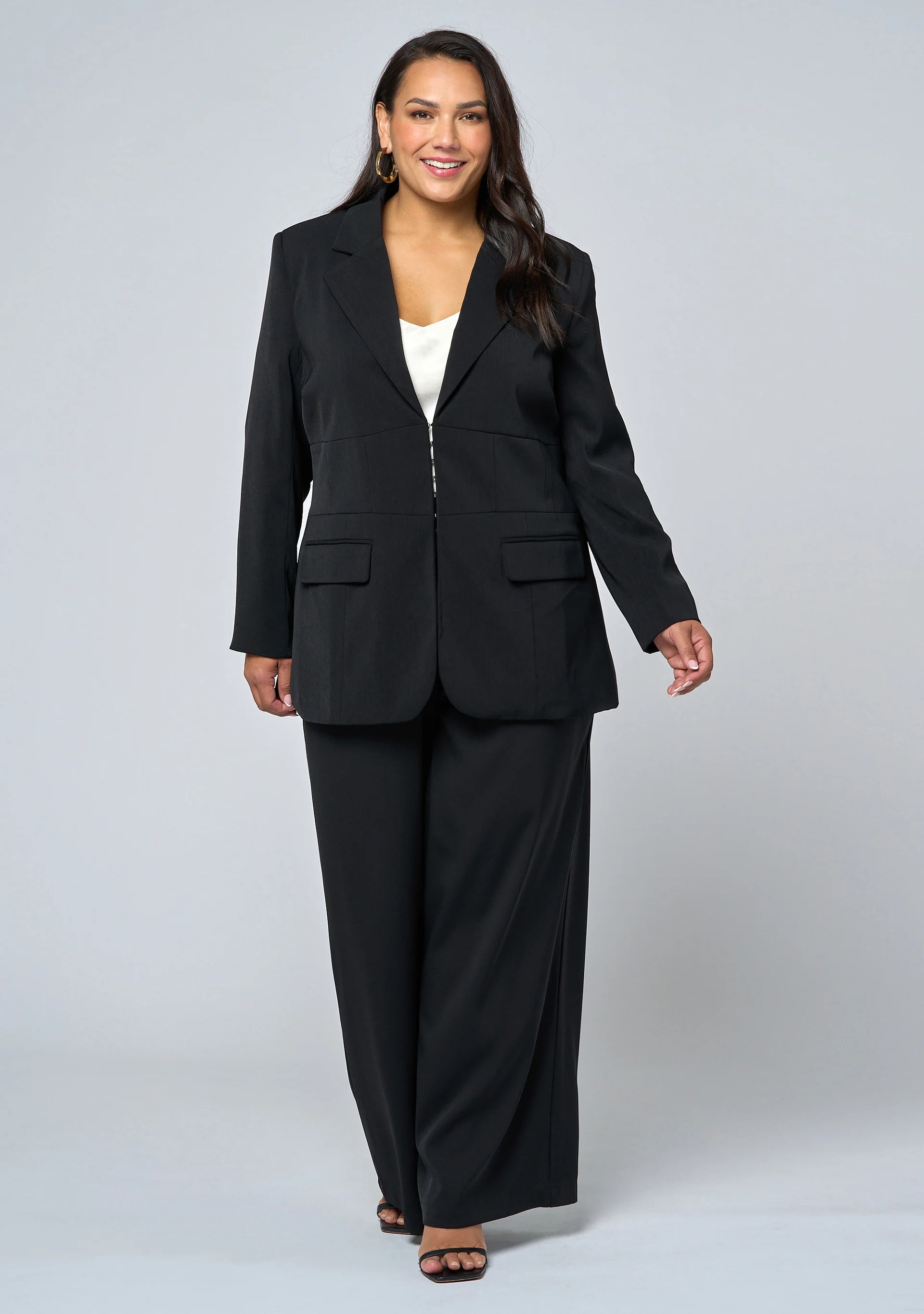 Louise Blazer - Image 4