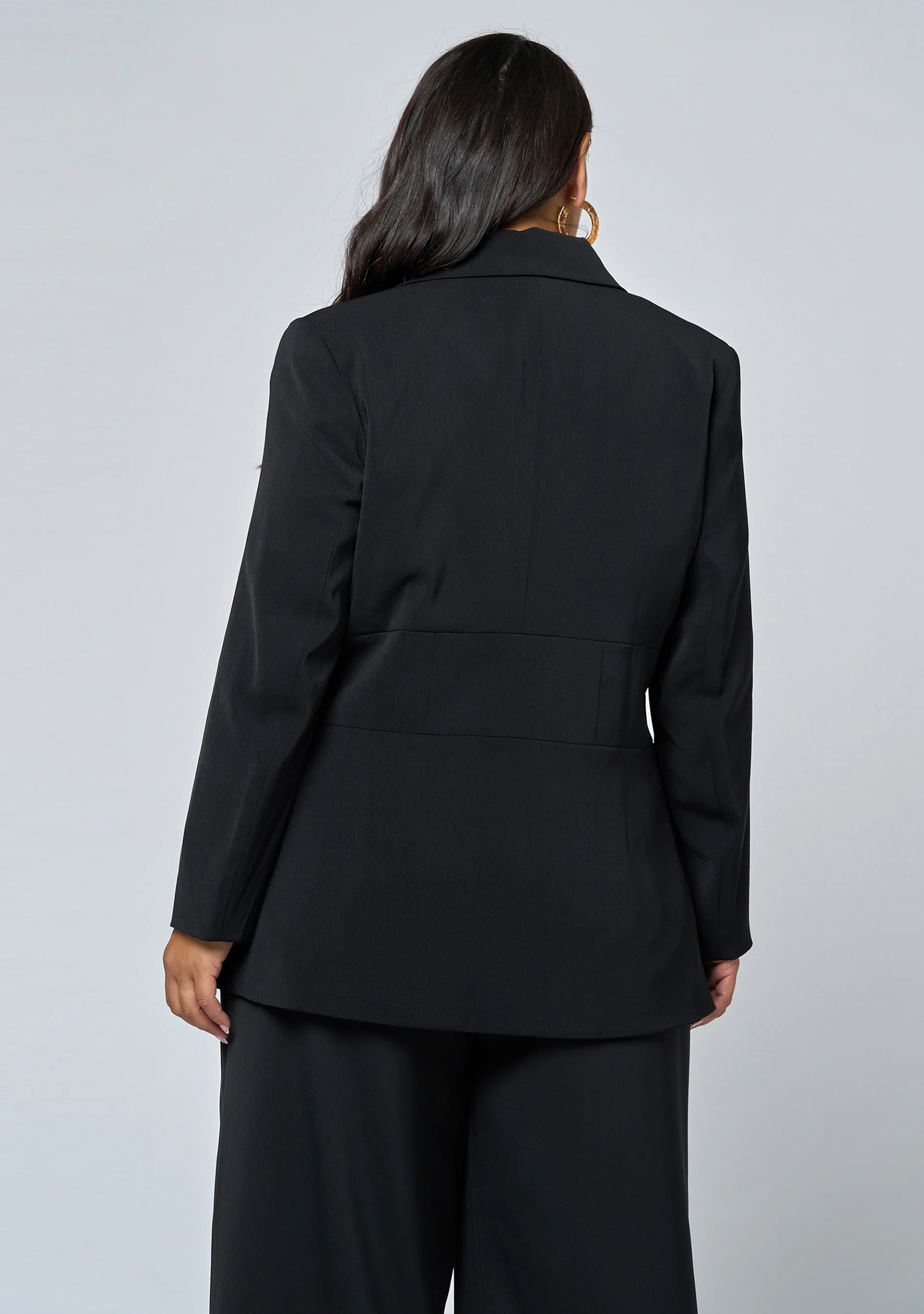 Louise Blazer - Image 6