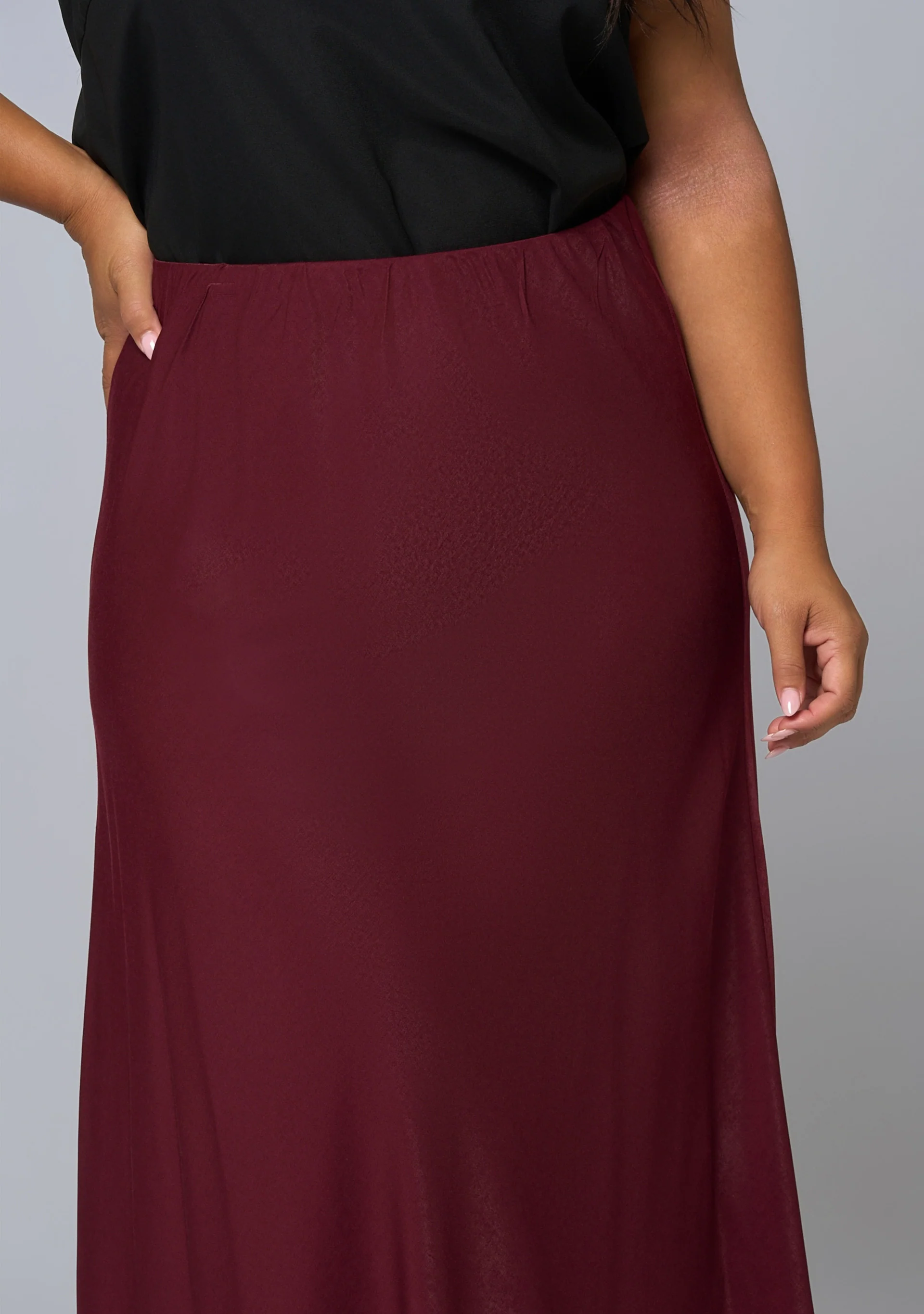Luxe Satin Maxi Skirt - Image 5