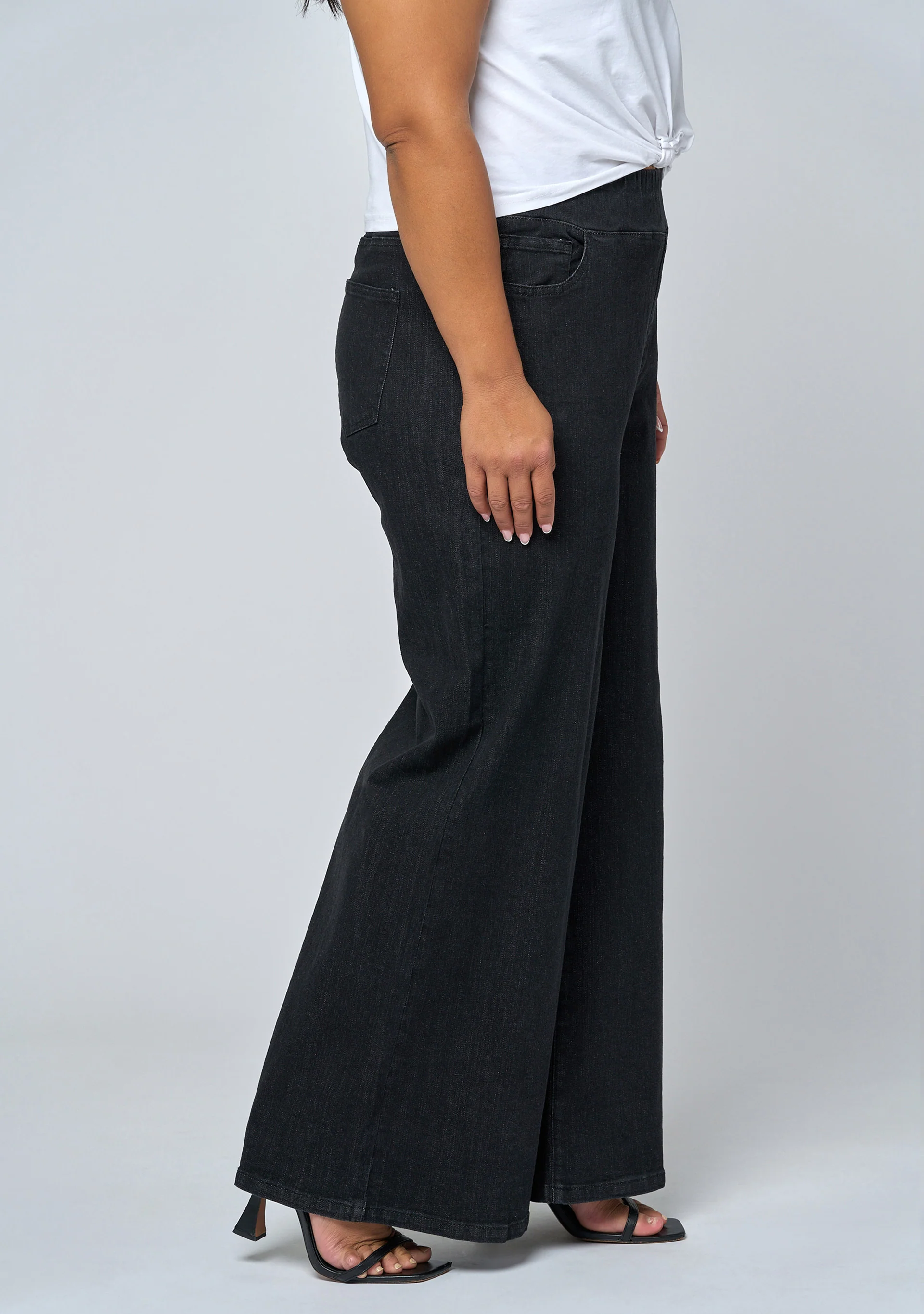 Luxe Wide Leg Comfort Waist Jean