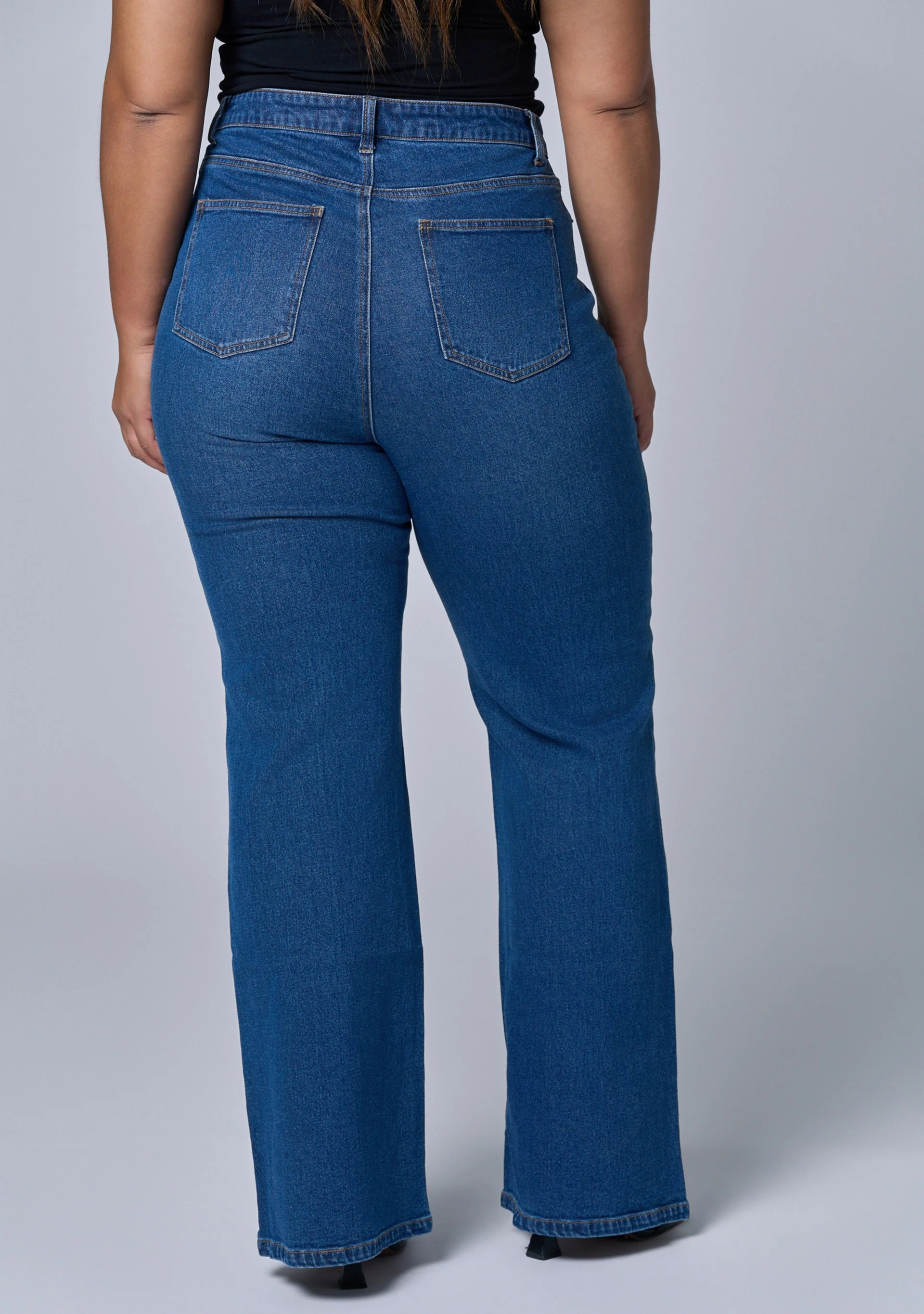 Maddie Bootleg Jean - Image 4