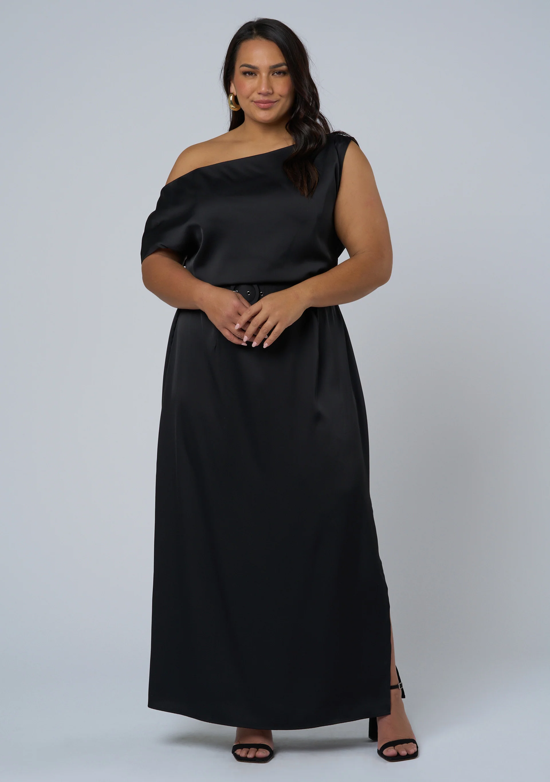 Magnetic Satin Maxi Dress - Image 3