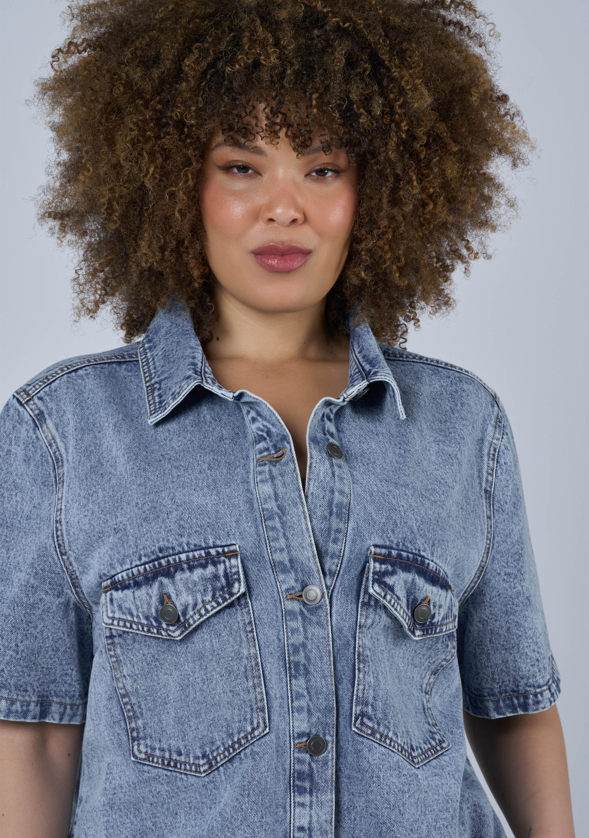 Melissa Cropped Denim Shacket - Image 6