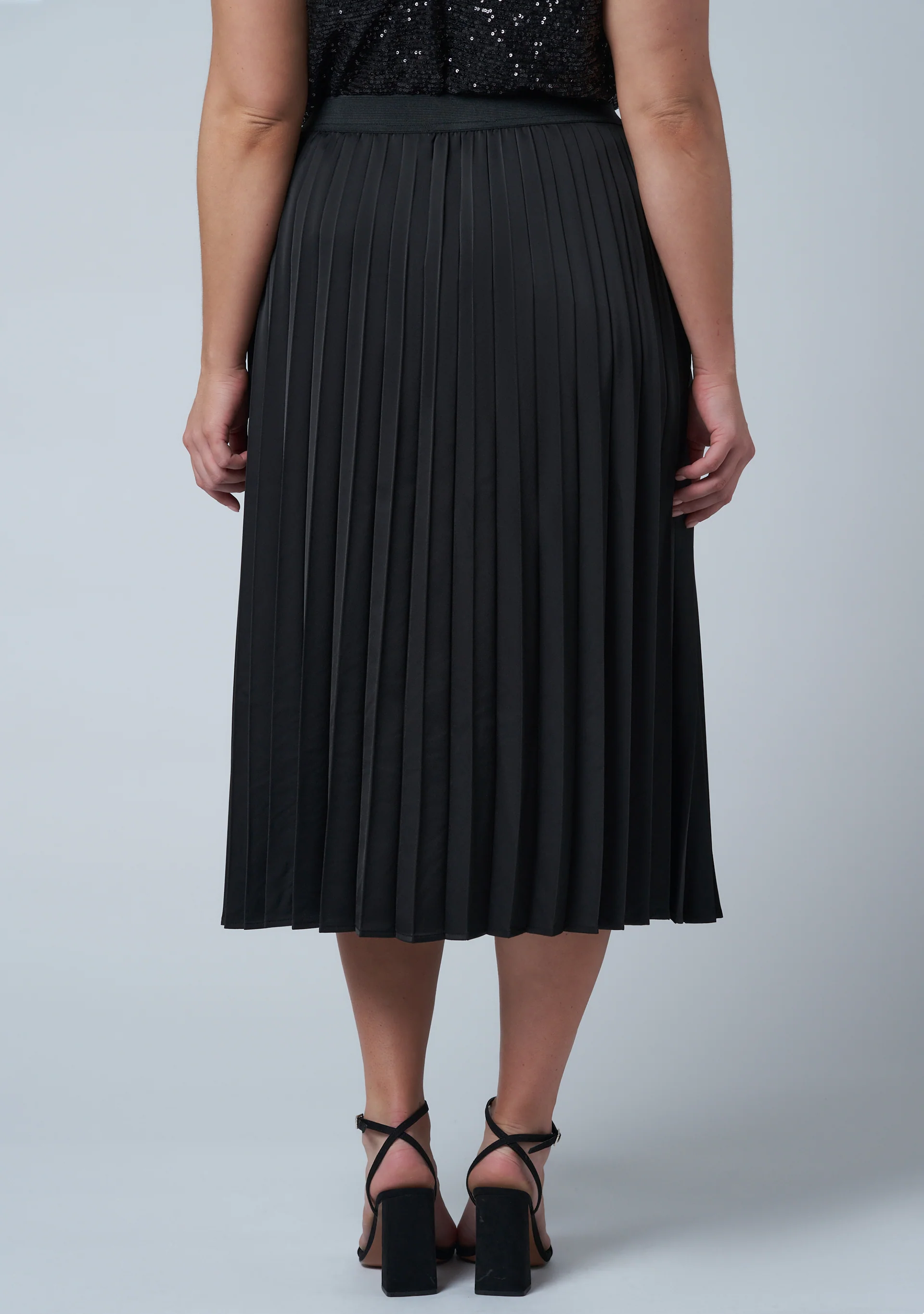 My Best Pleated Satin Skirt - Image 4