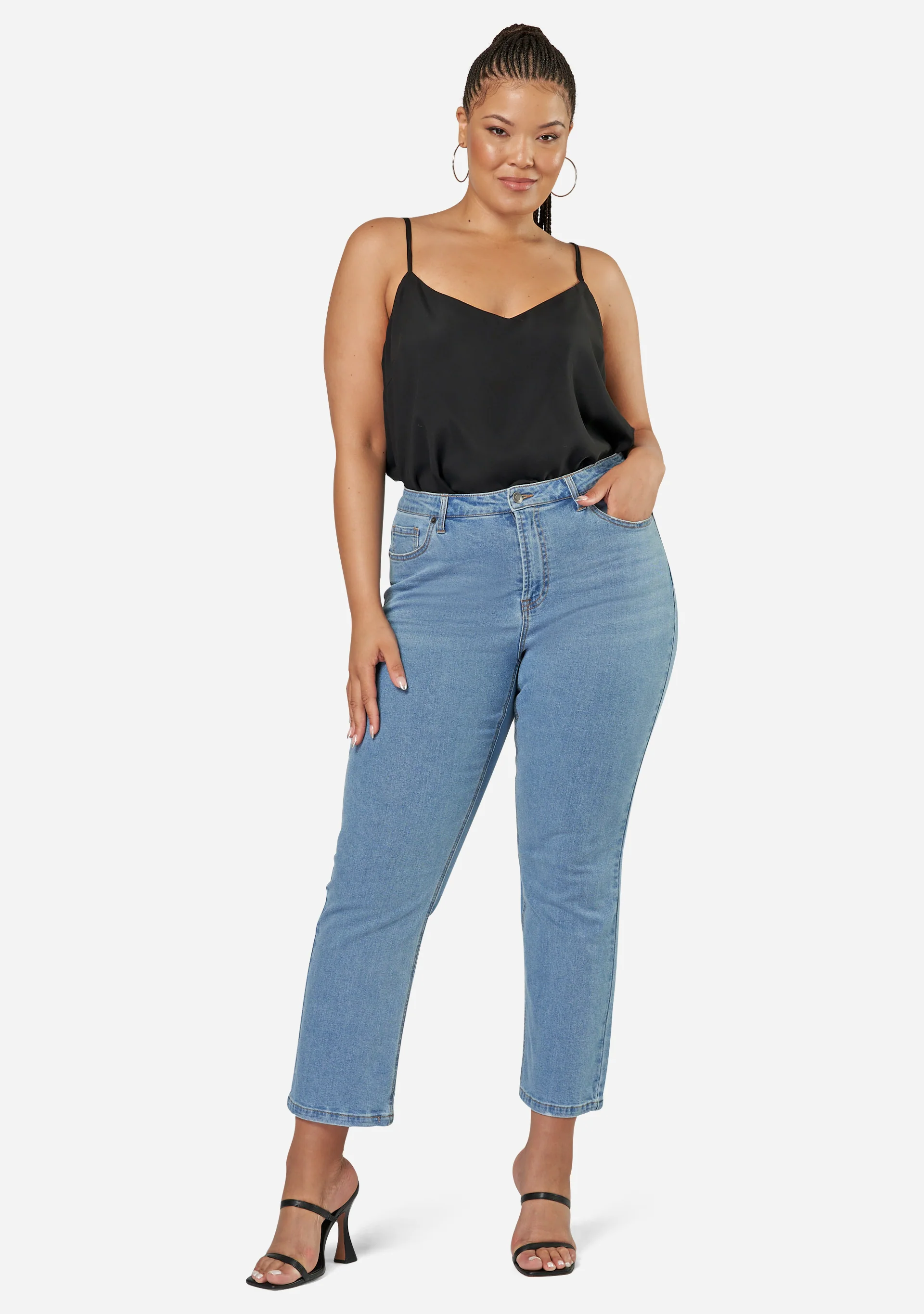 Noa Tapered Jean - Image 4