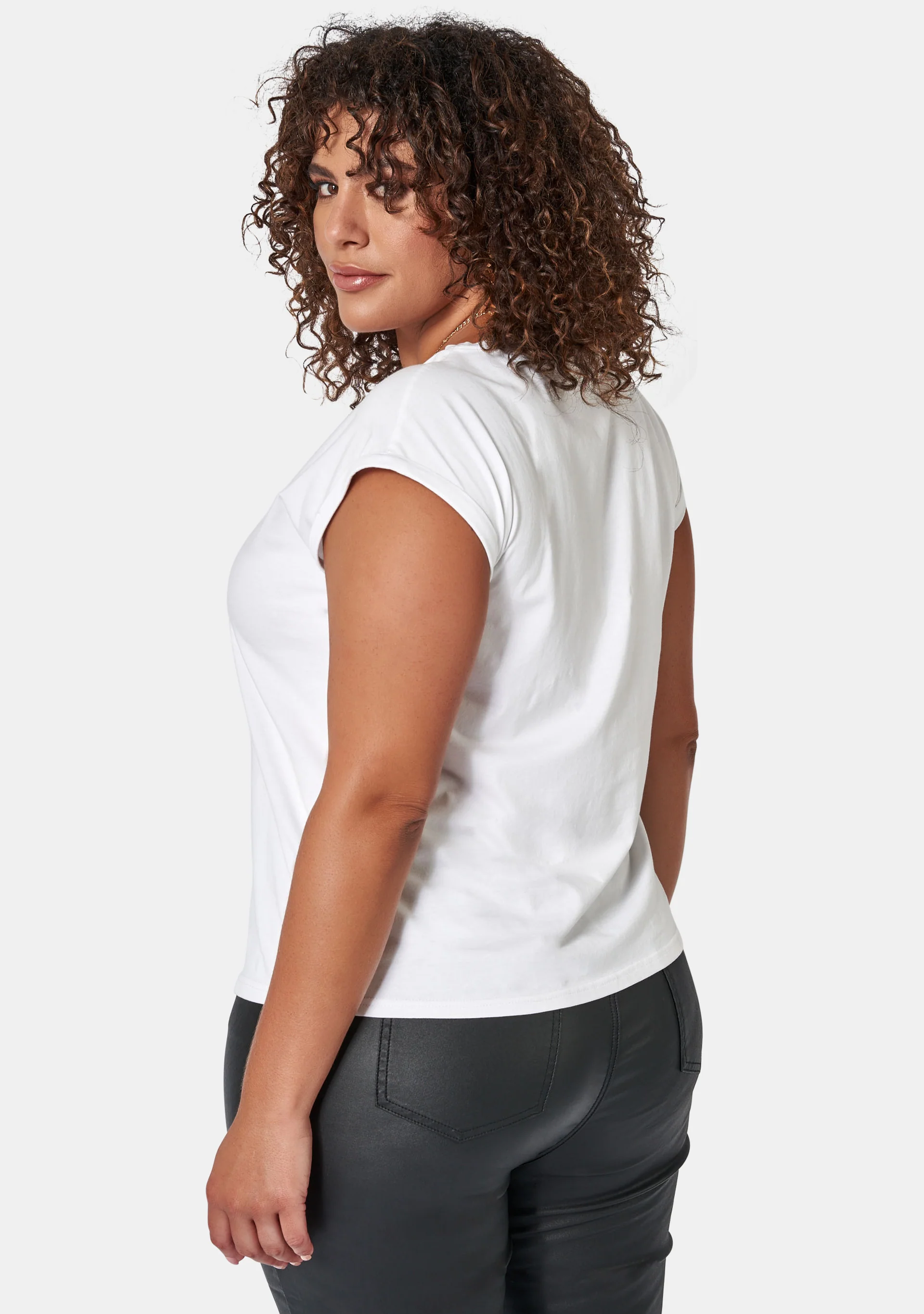 Poppy Premium Tee - Image 4