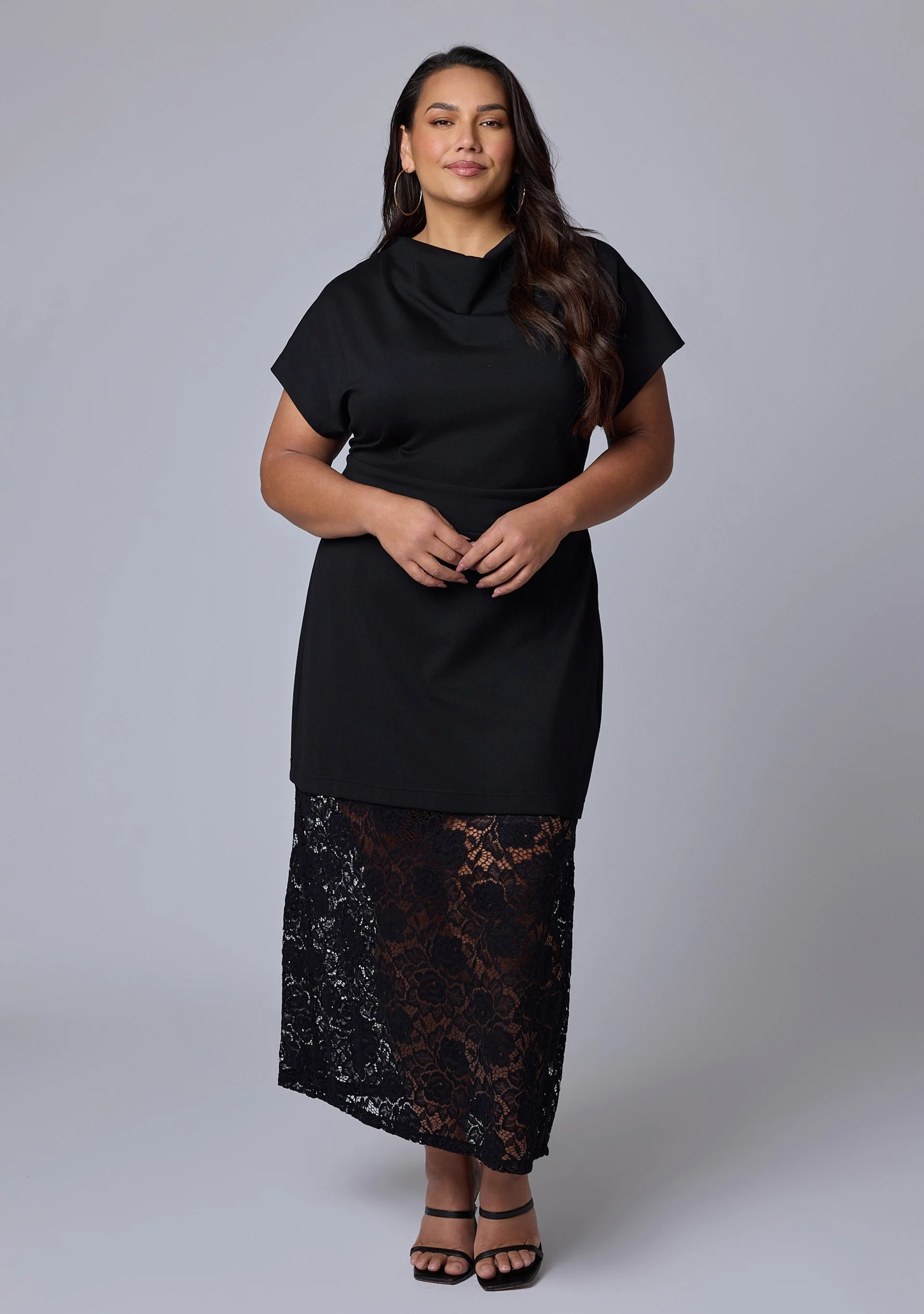 Rebel Lace Maxi Dress - Image 3