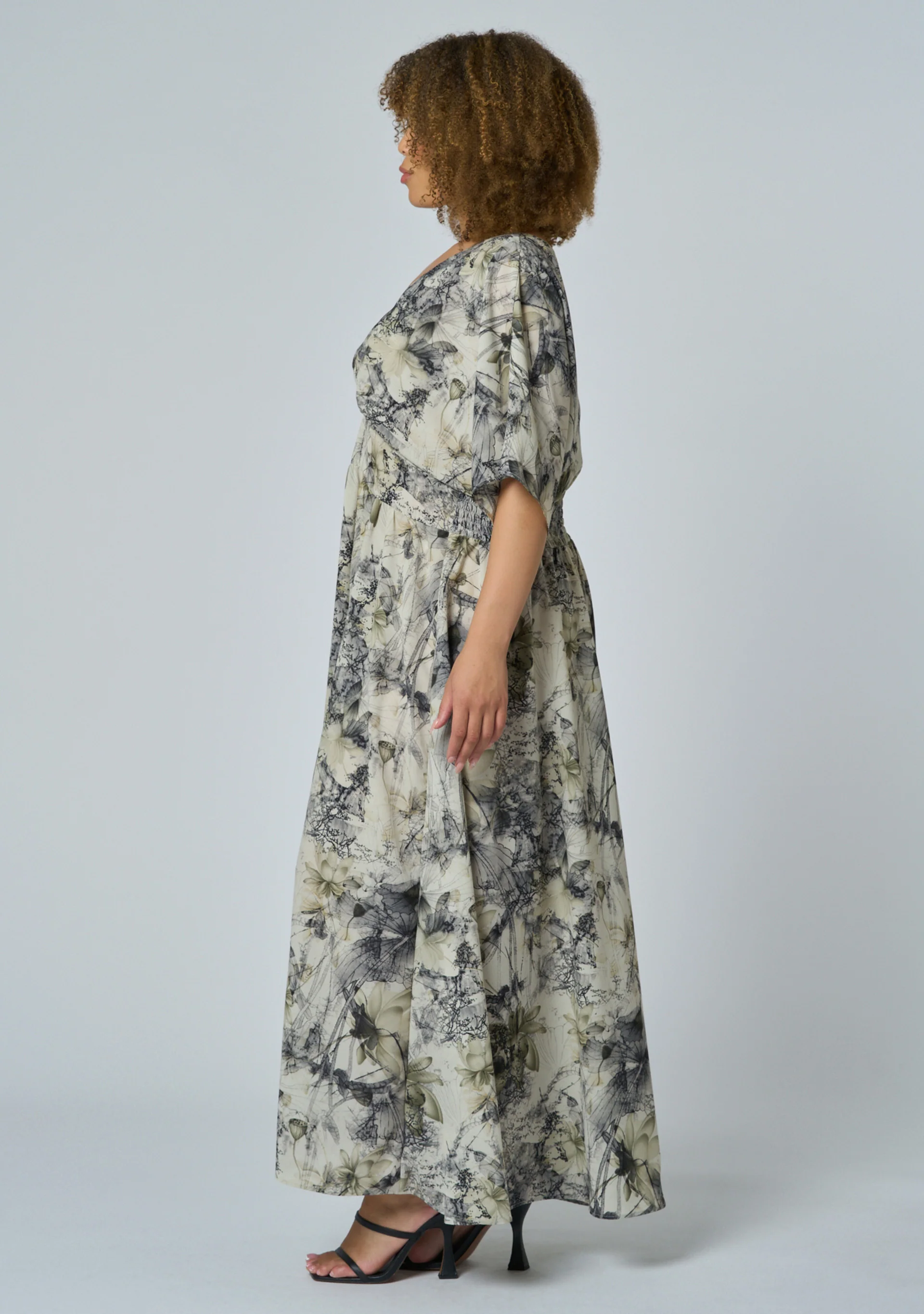 Richter Scale Maxi Dress - Image 4