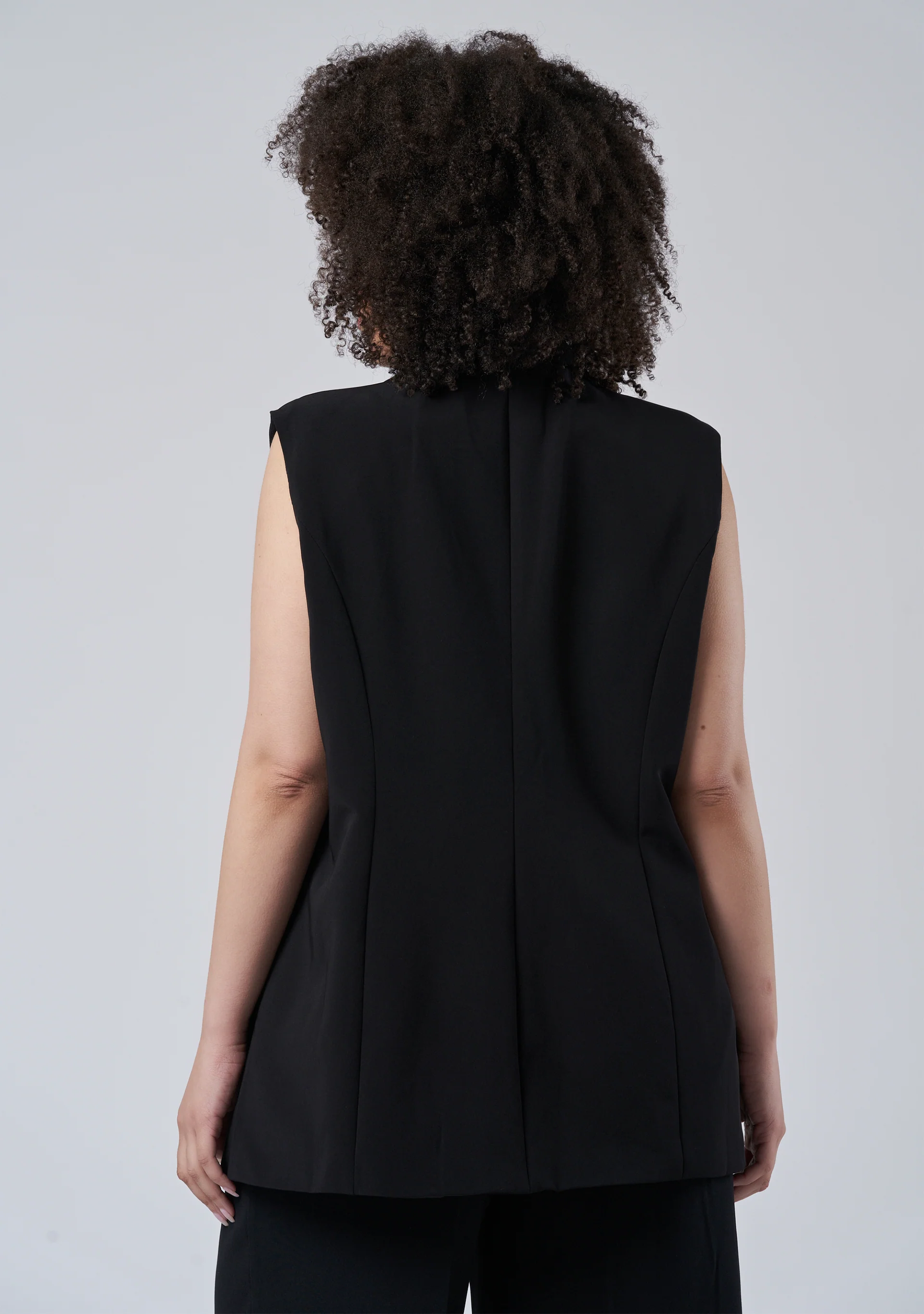 Scarlett Sleeveless Blazer - Image 7