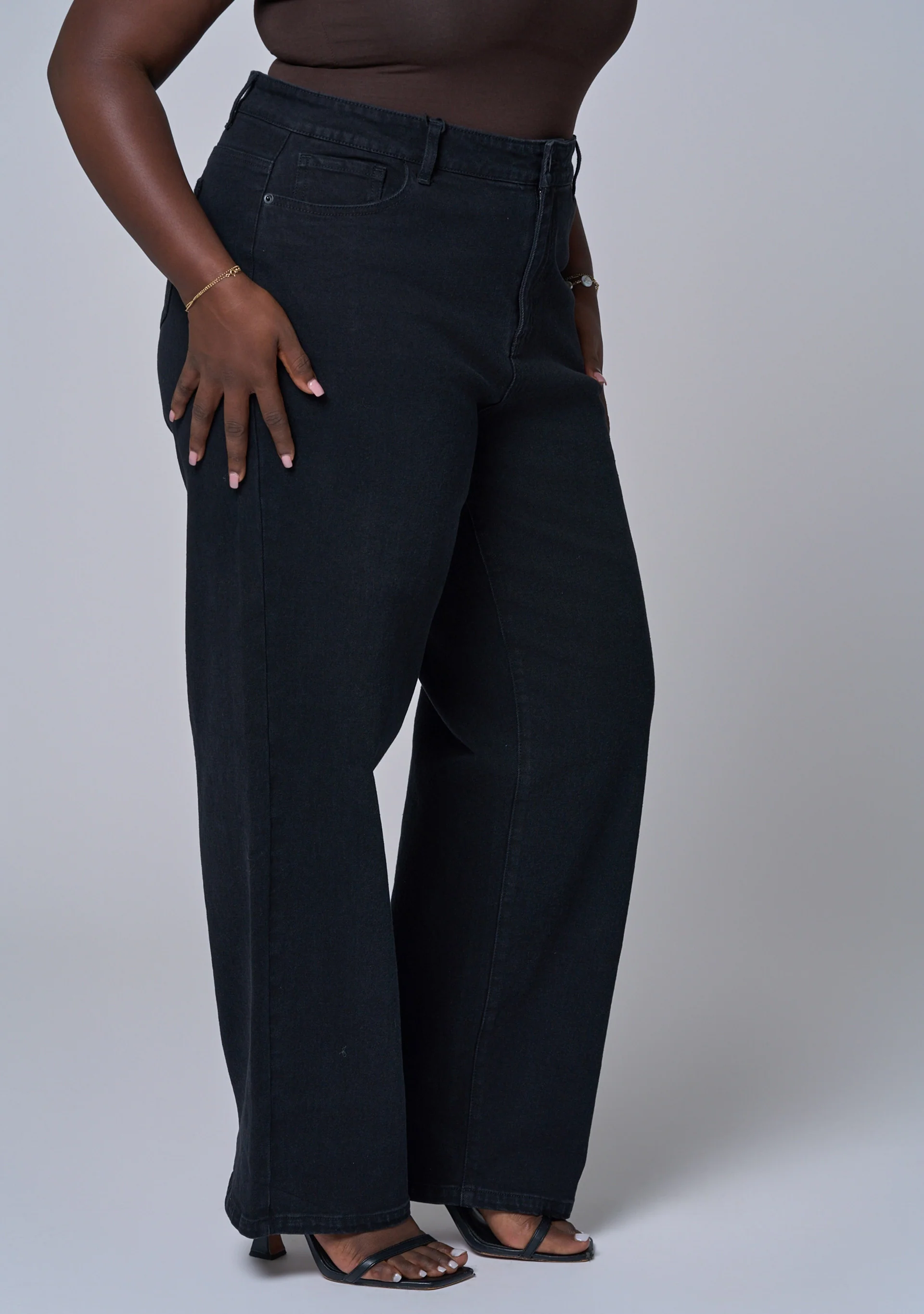 Selina Straight Leg Jean - Image 4