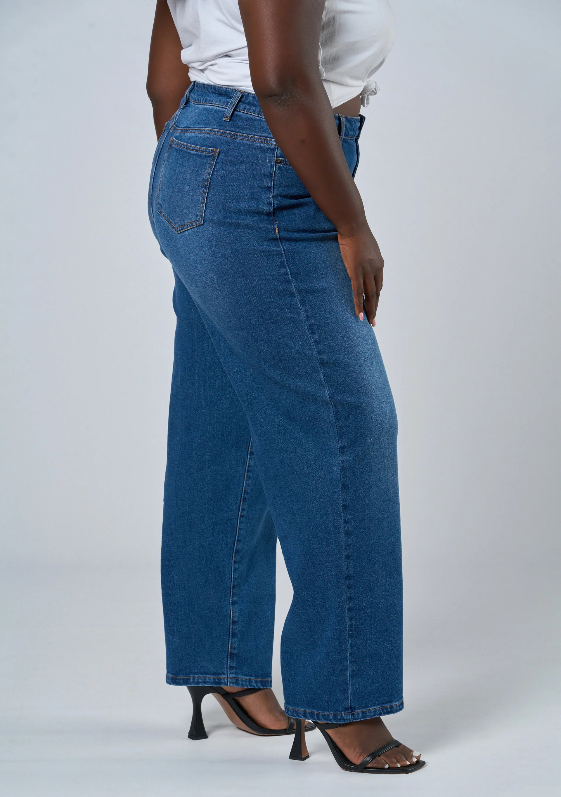 Selina Straight Leg Jean - Image 6