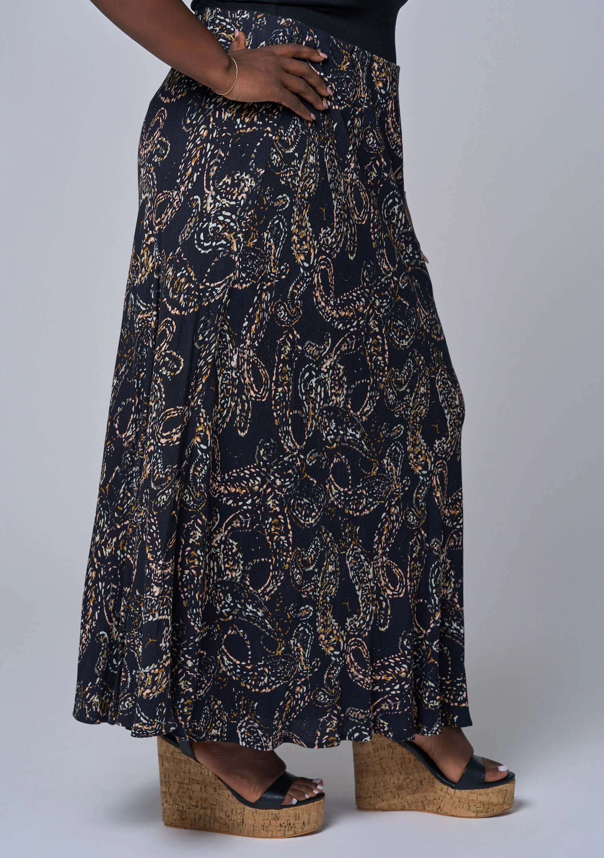 Soleil Maxi Skirt - Image 5
