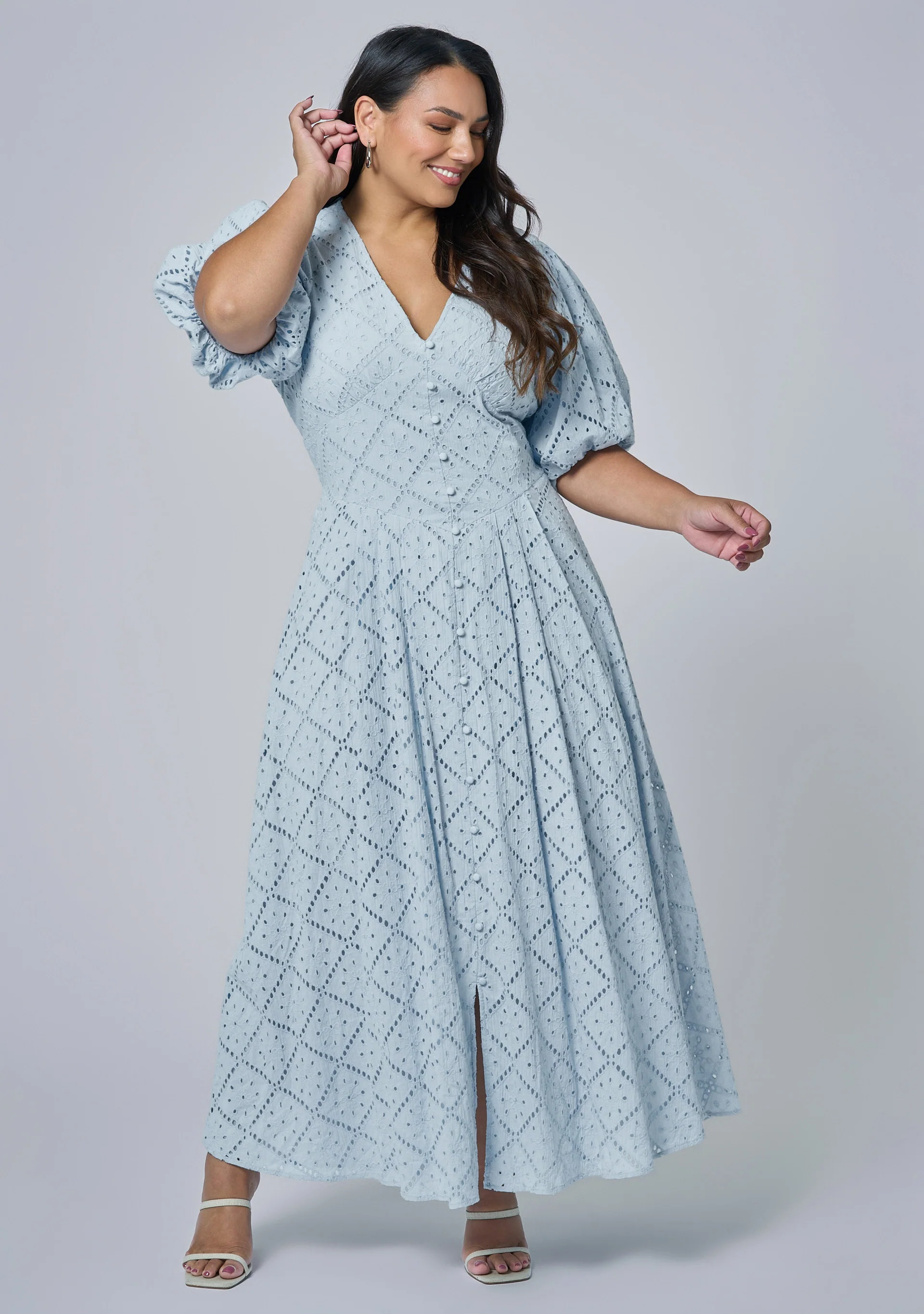 Sophia Broderie Maxi Dress - Image 2