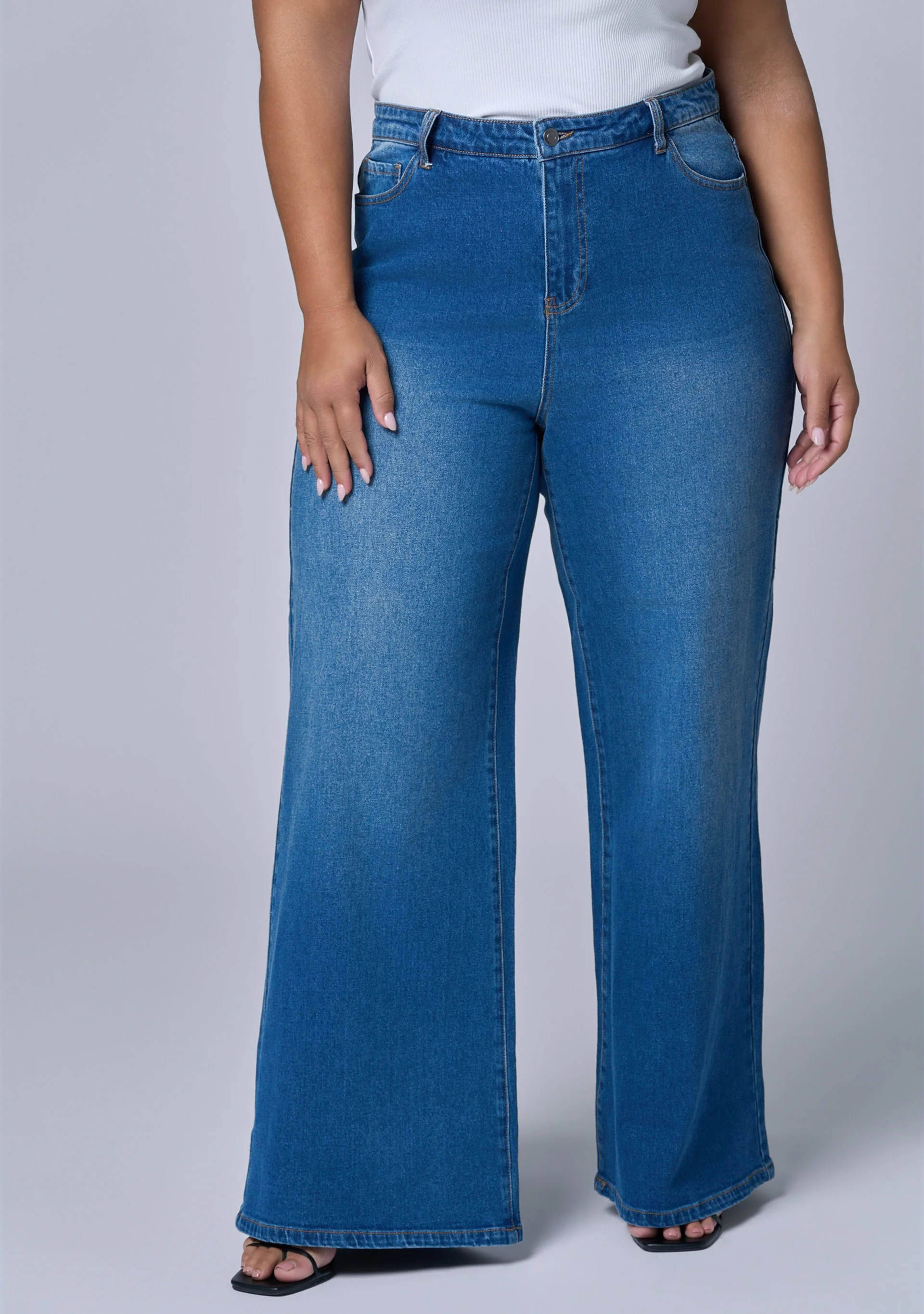 Storm Wide Leg Jean - Image 2