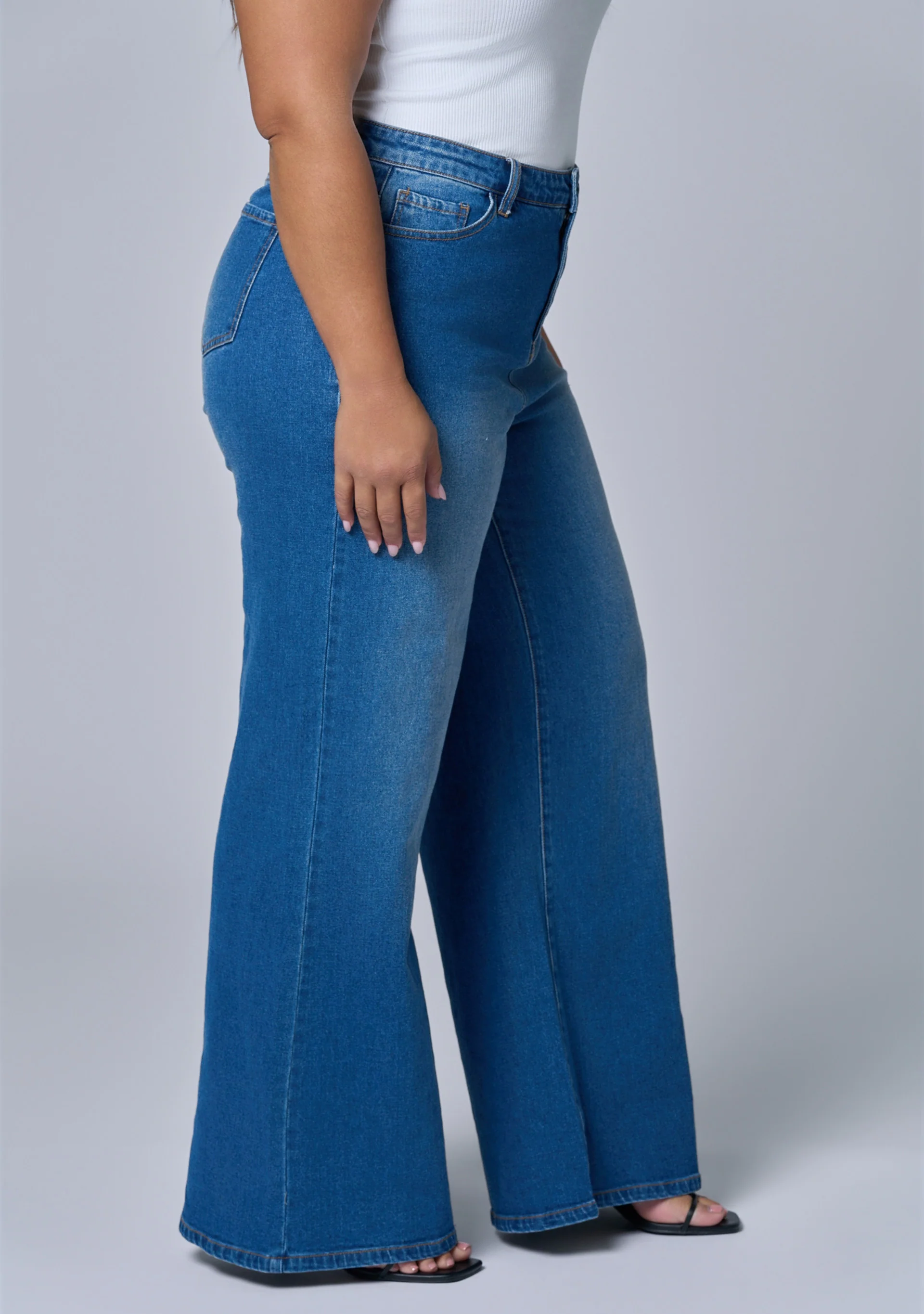 Storm Wide Leg Jean - Image 3