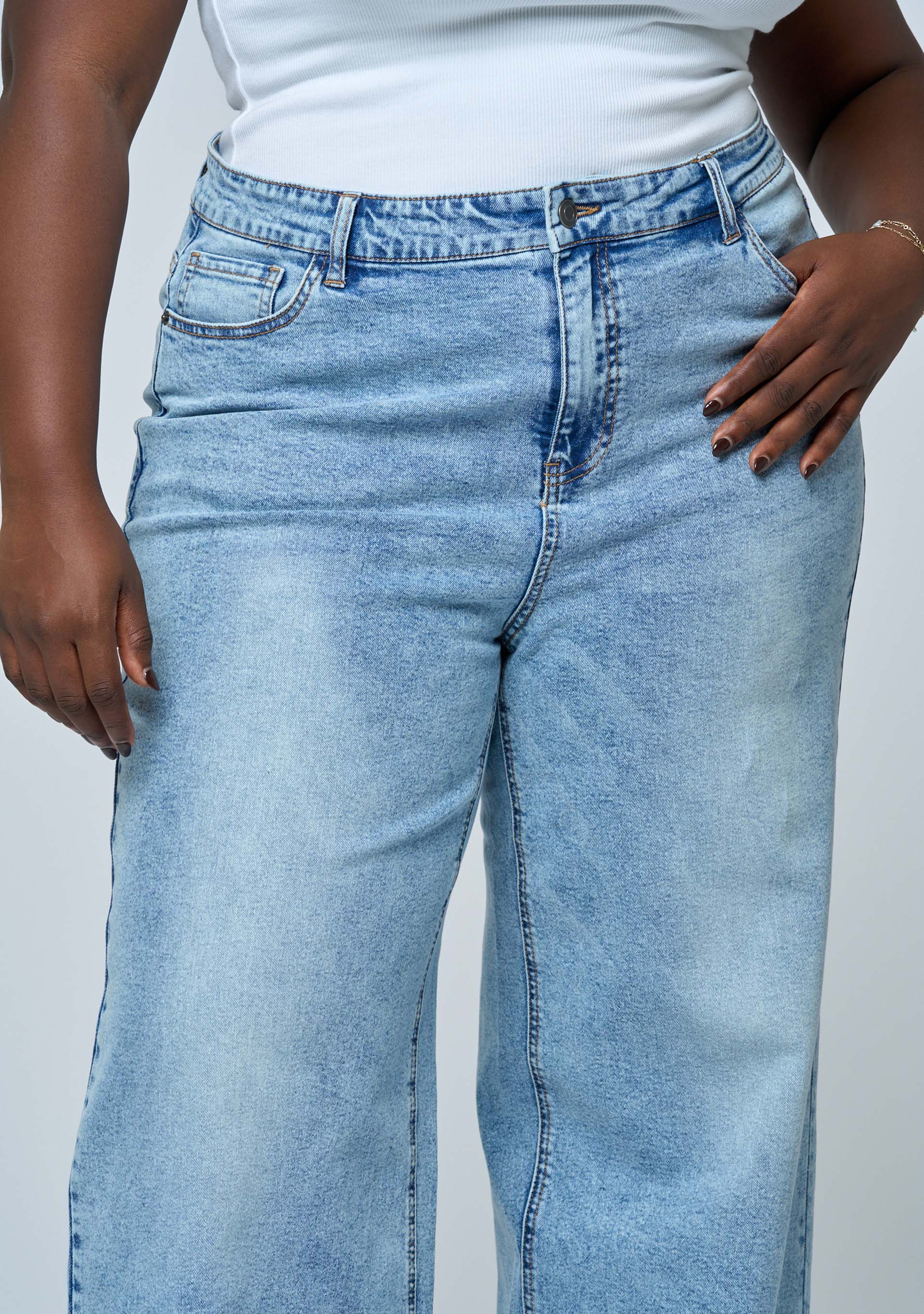 Sully Wide Leg Jean - Image 9
