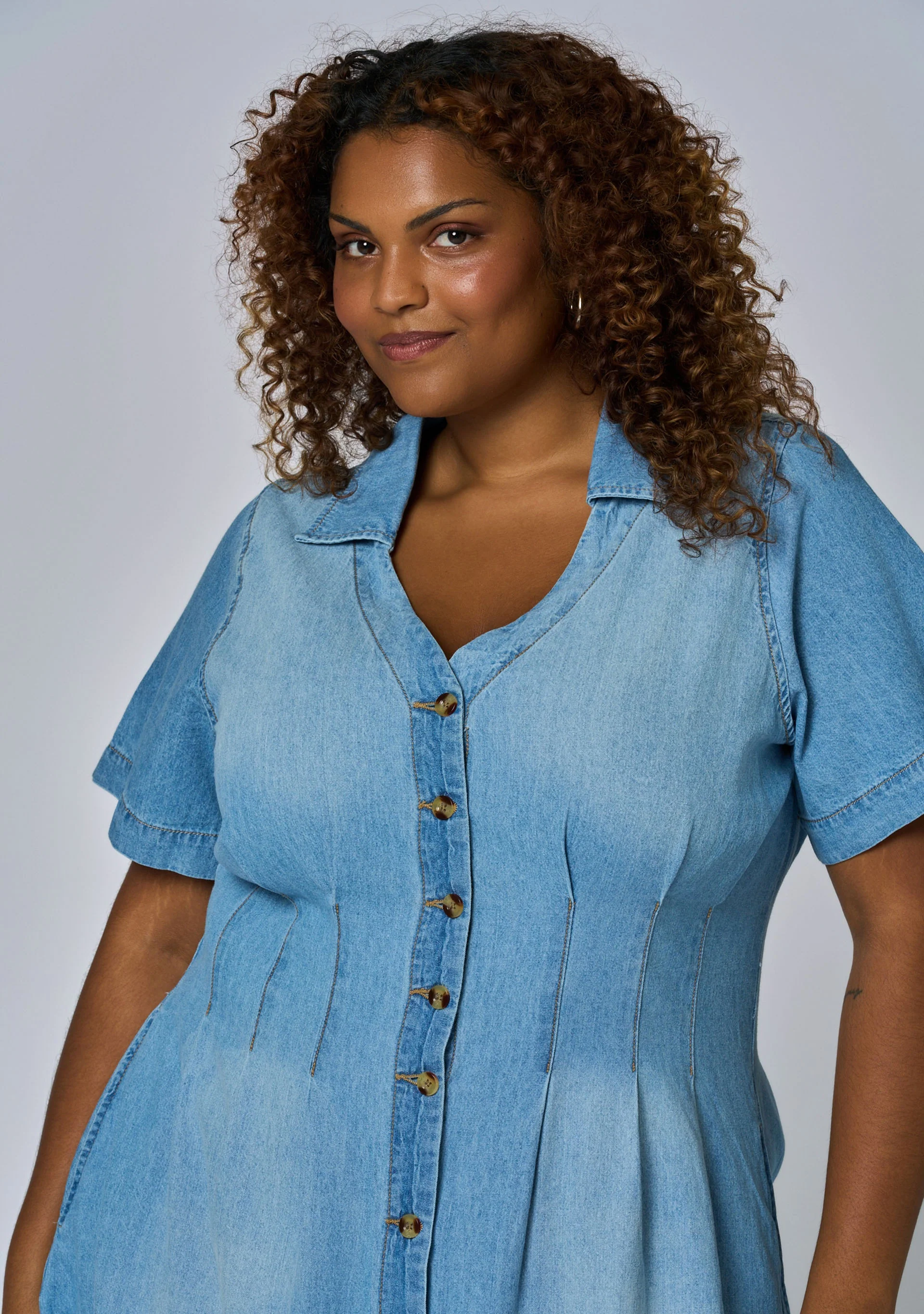 Tara Chambray Maxi Dress - Image 6