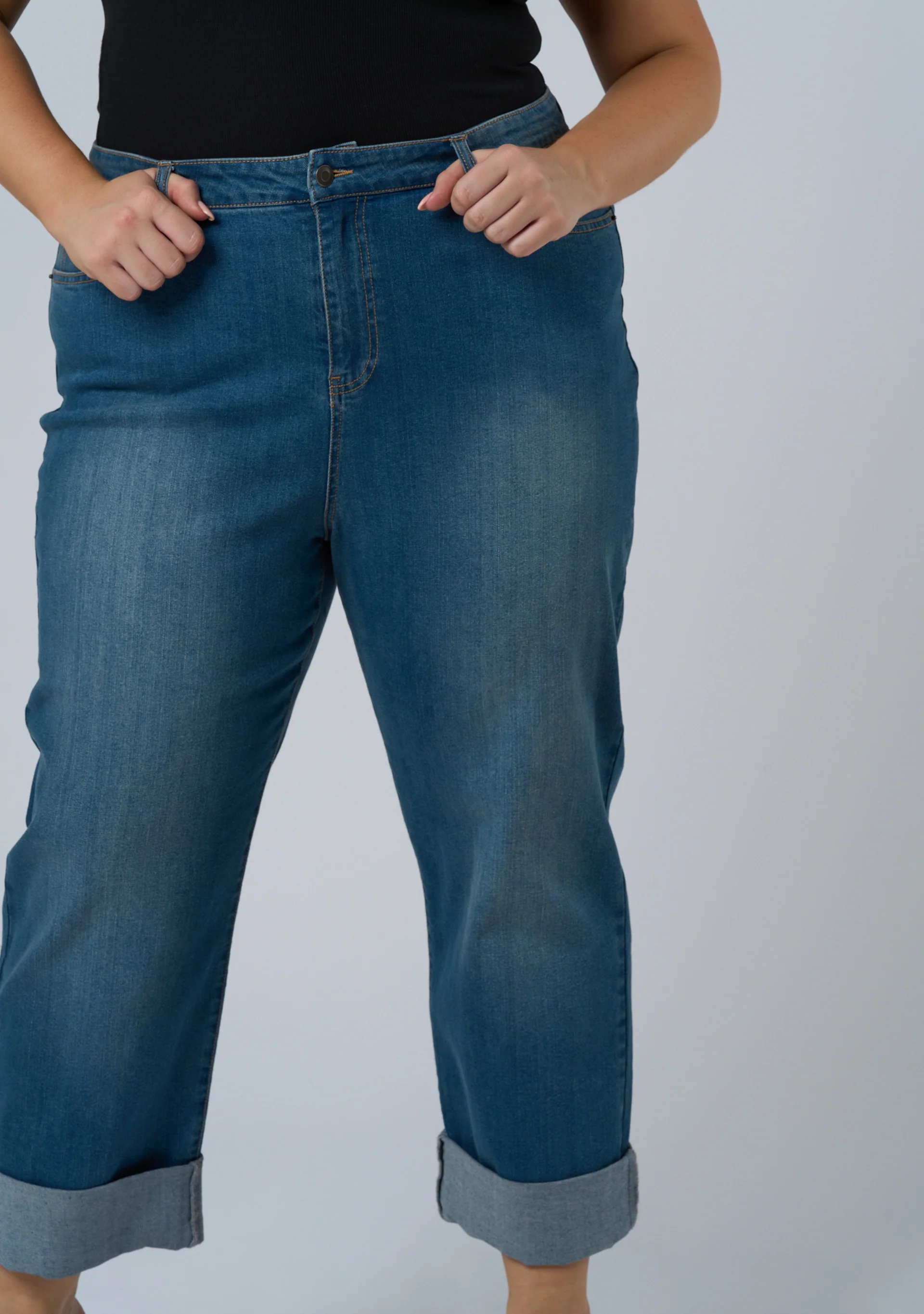 The Chain Boyfriend Jean - Image 6