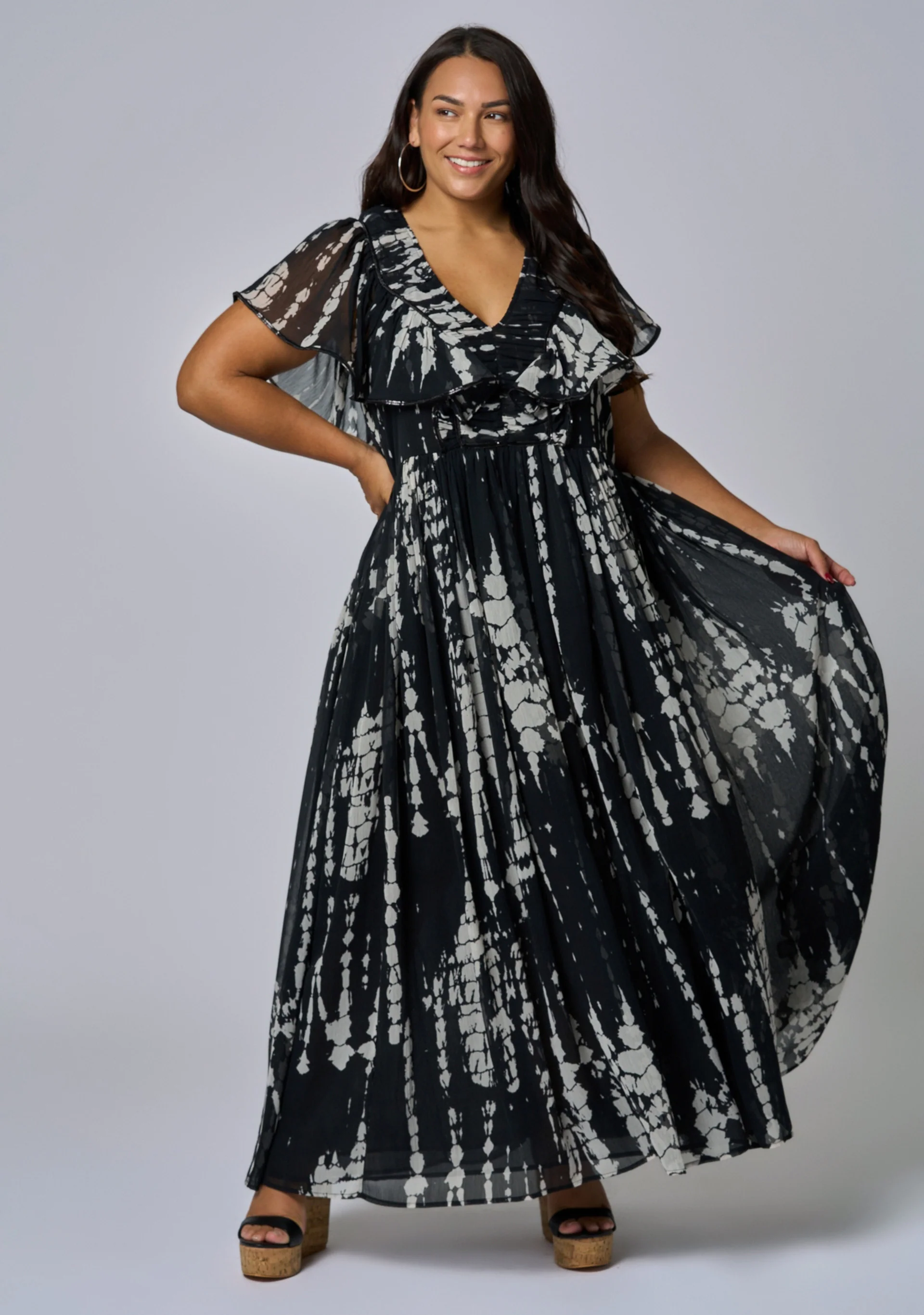Woven Stars Maxi Dress - Image 2