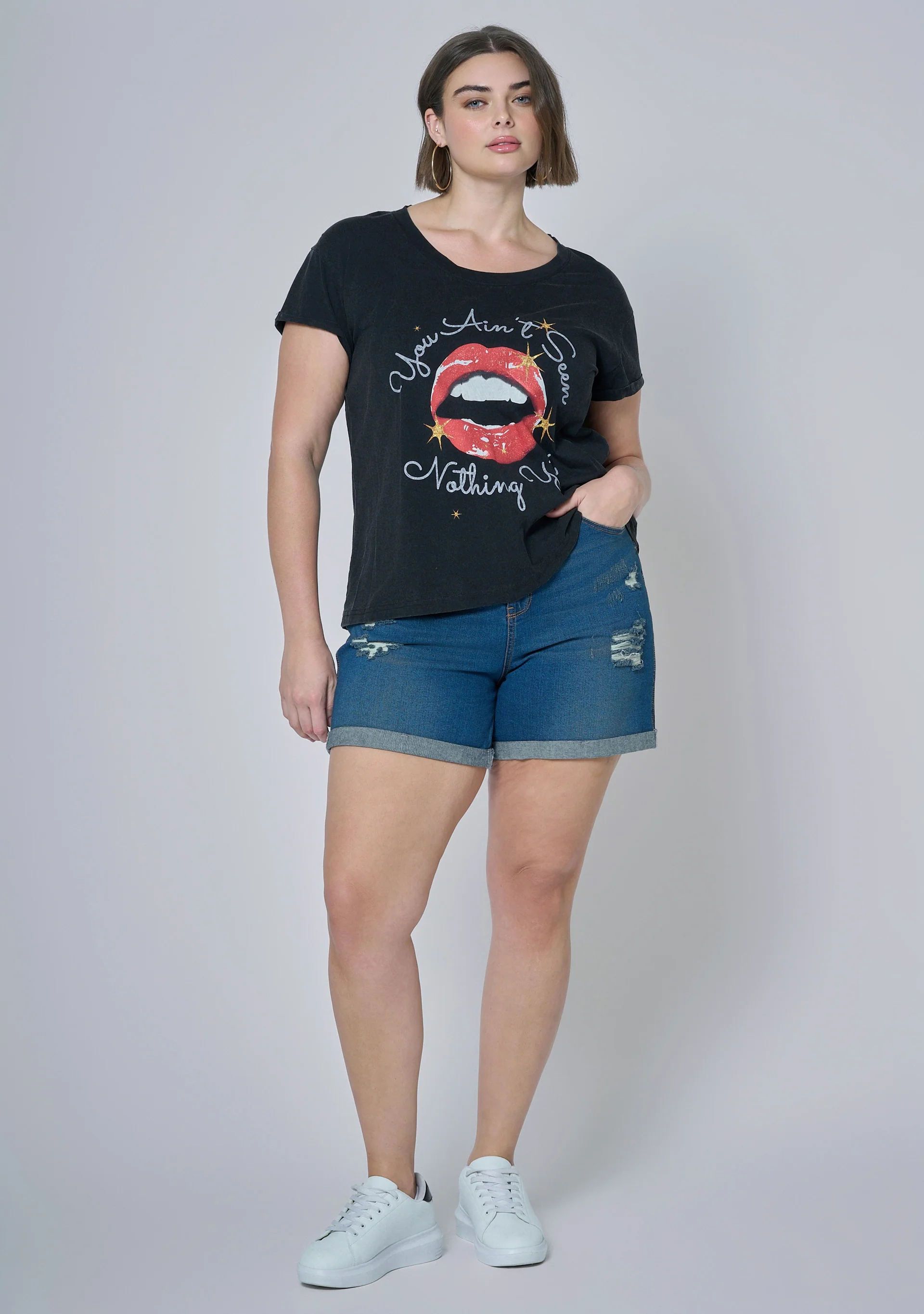 You Aint Seen Nothing Tee - Image 2
